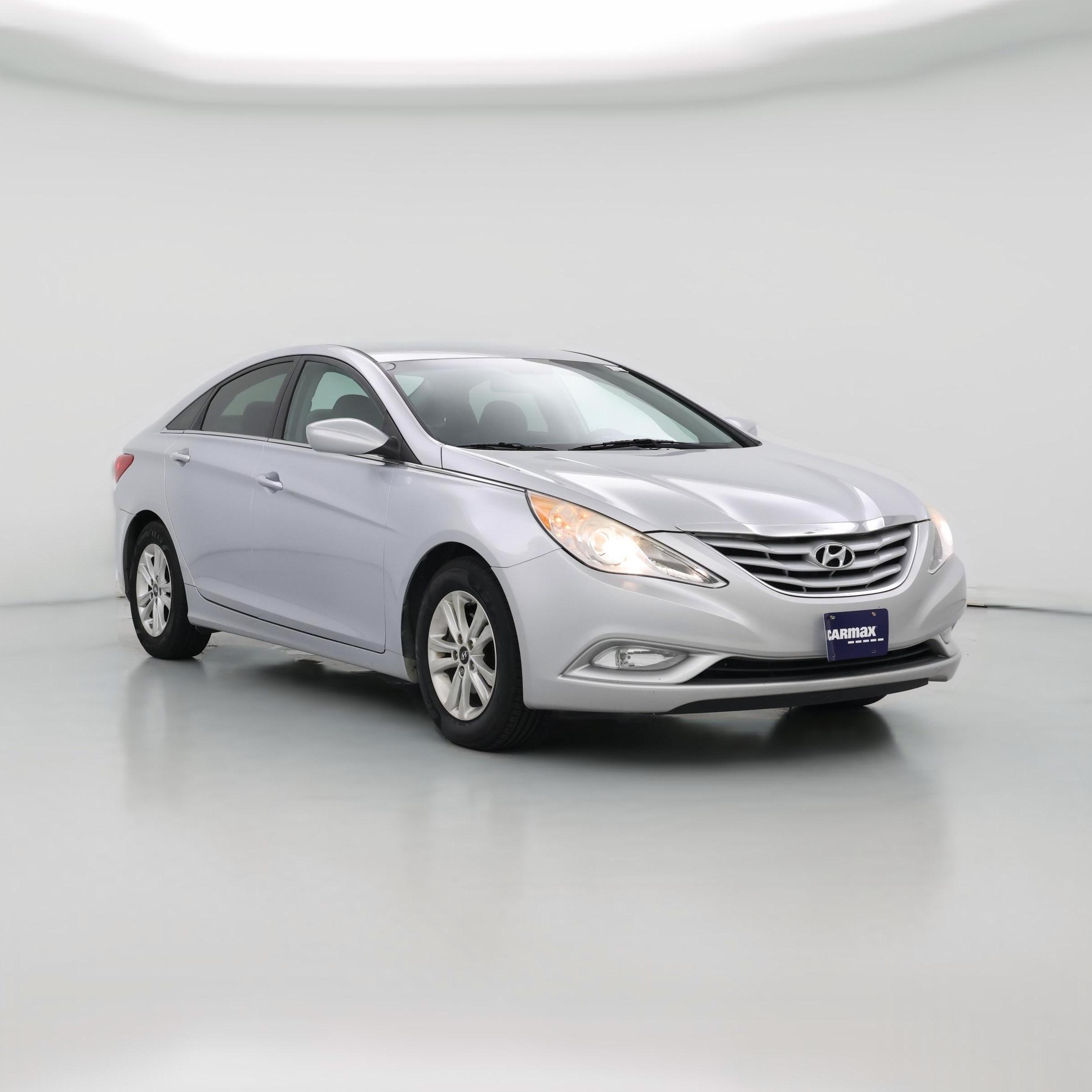 Thumbnail: 2013 Hyundai Sonata - 1