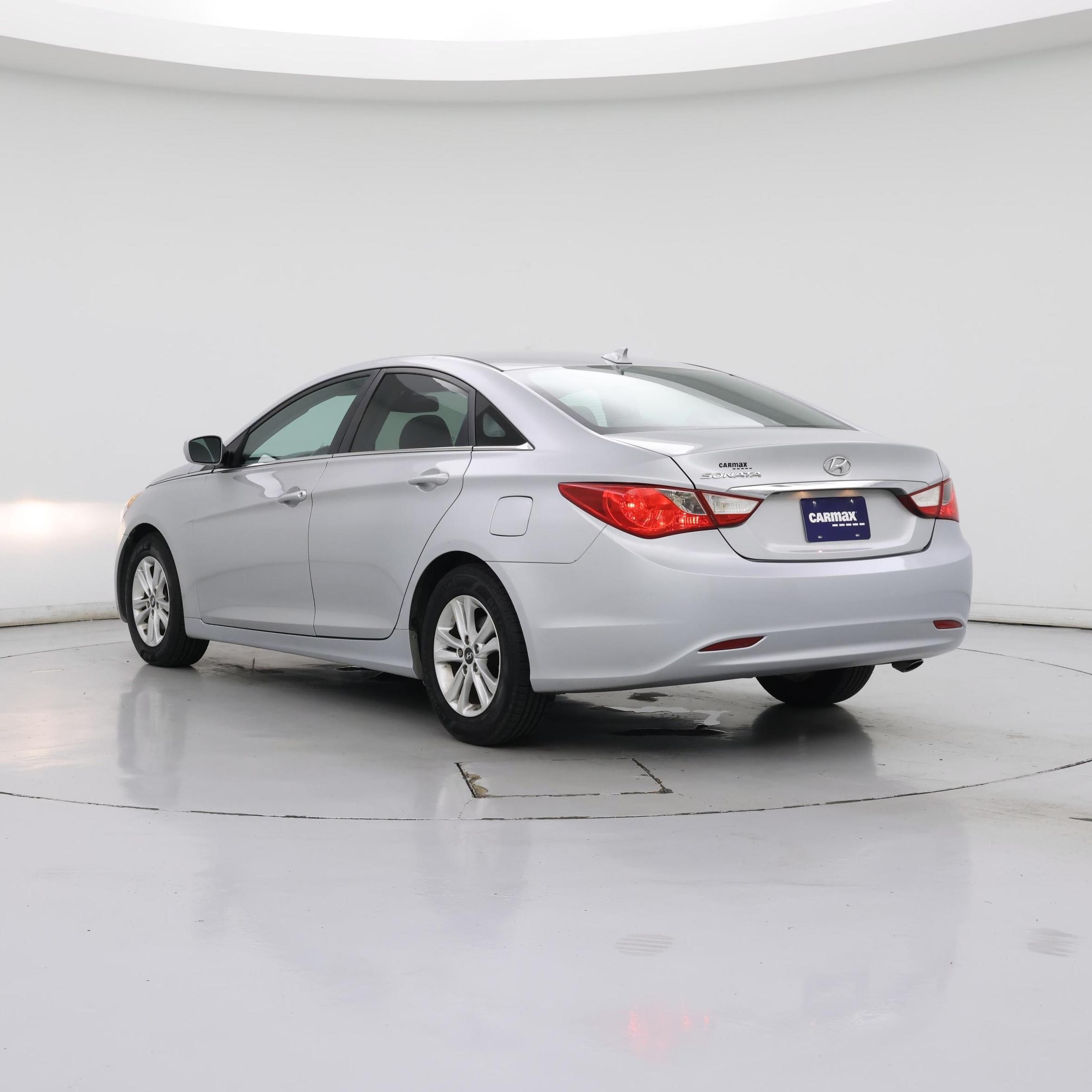 Thumbnail: 2013 Hyundai Sonata - 2