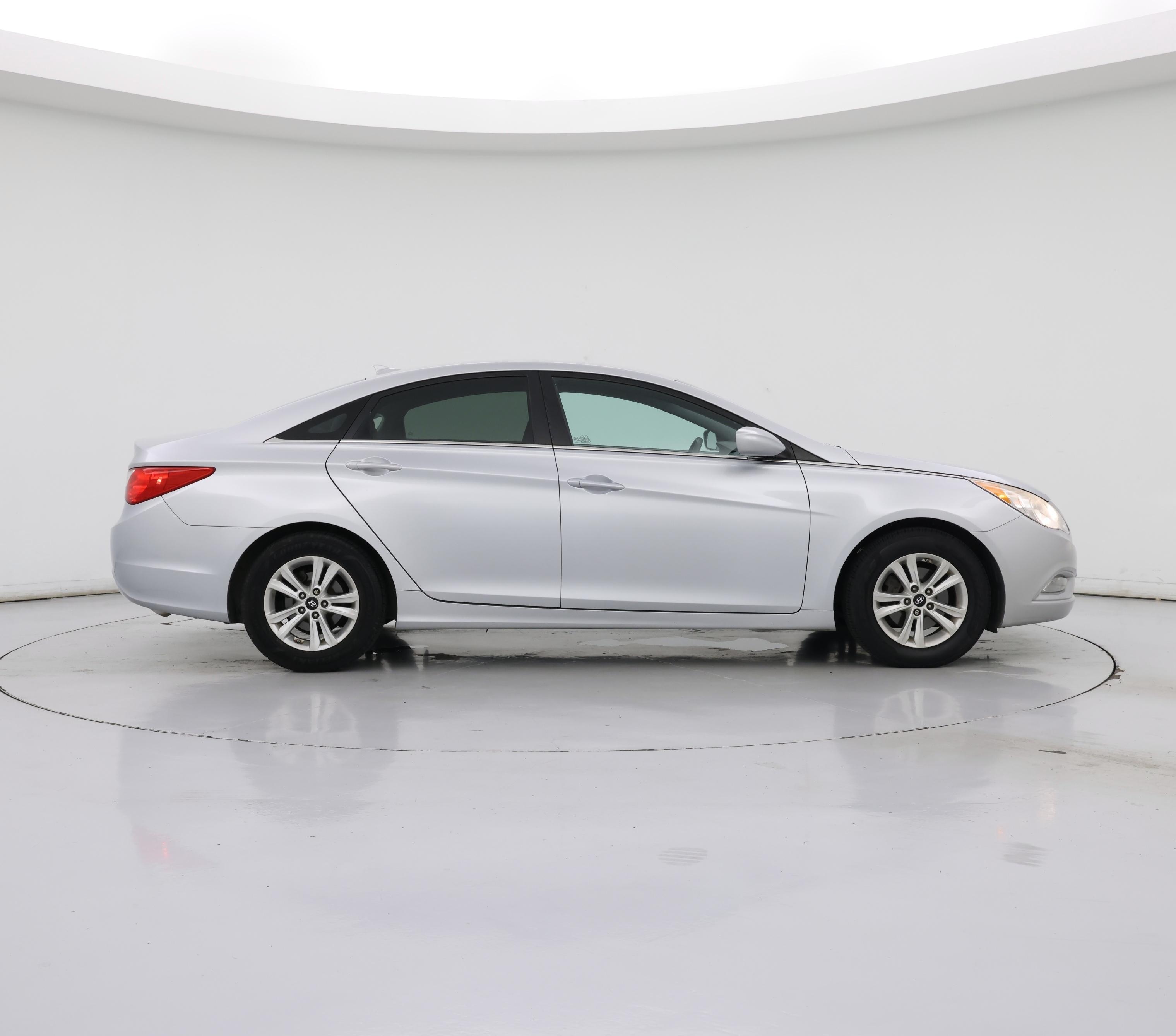 Thumbnail: 2013 Hyundai Sonata - 7