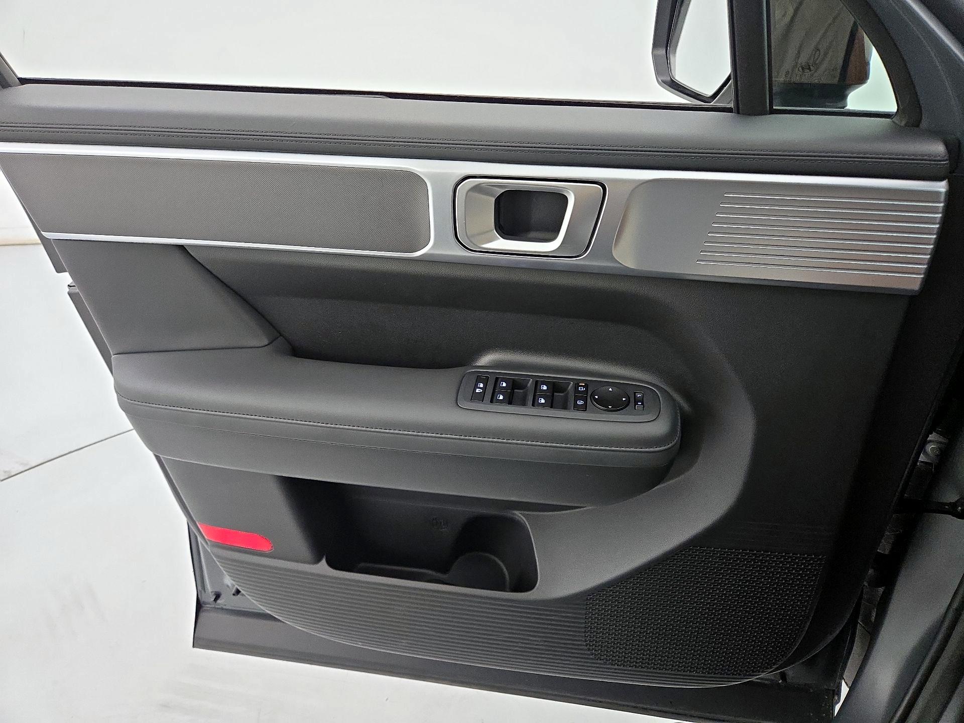 Thumbnail: 2024 Hyundai Santa Fe - 12