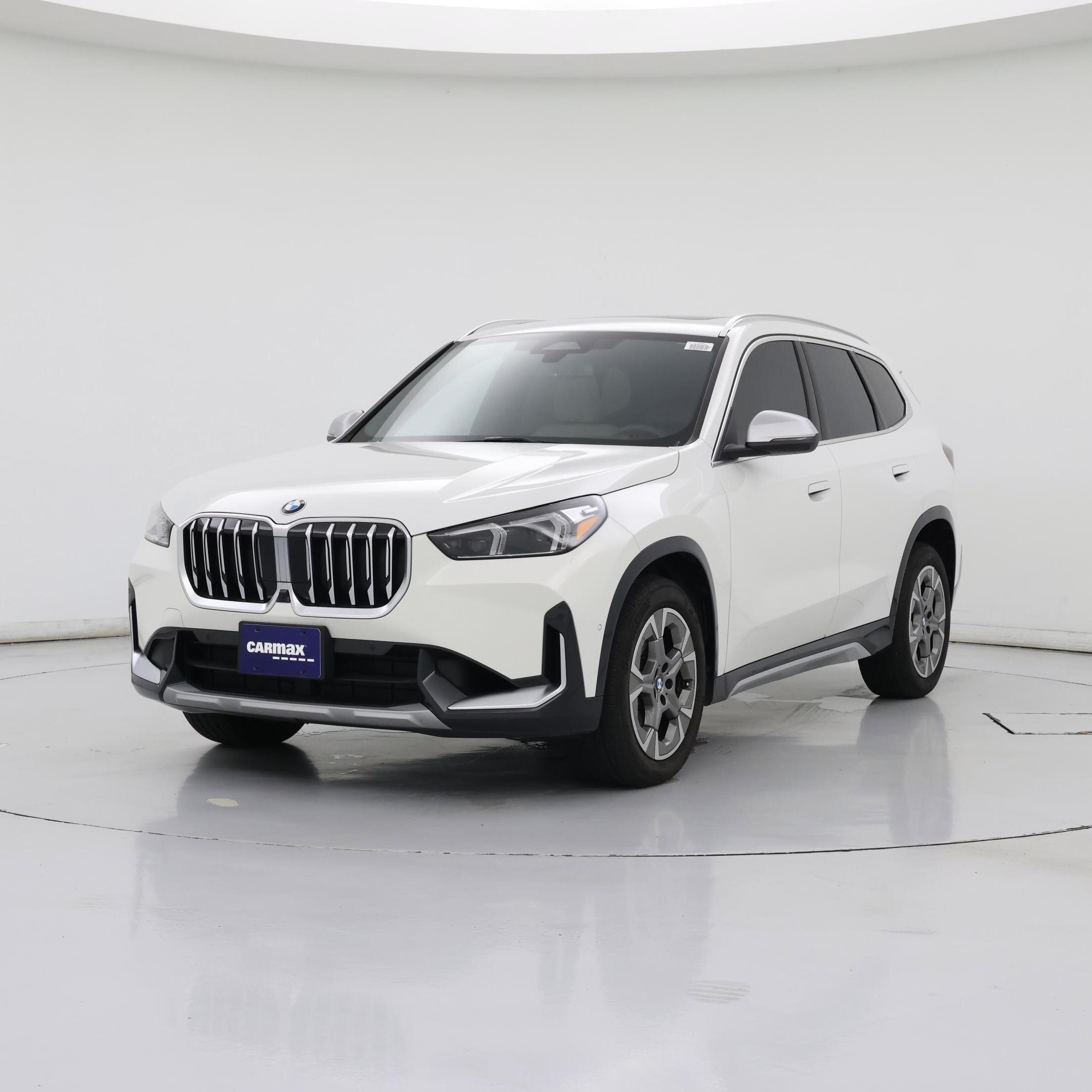 Thumbnail: 2023 BMW X1 - 4