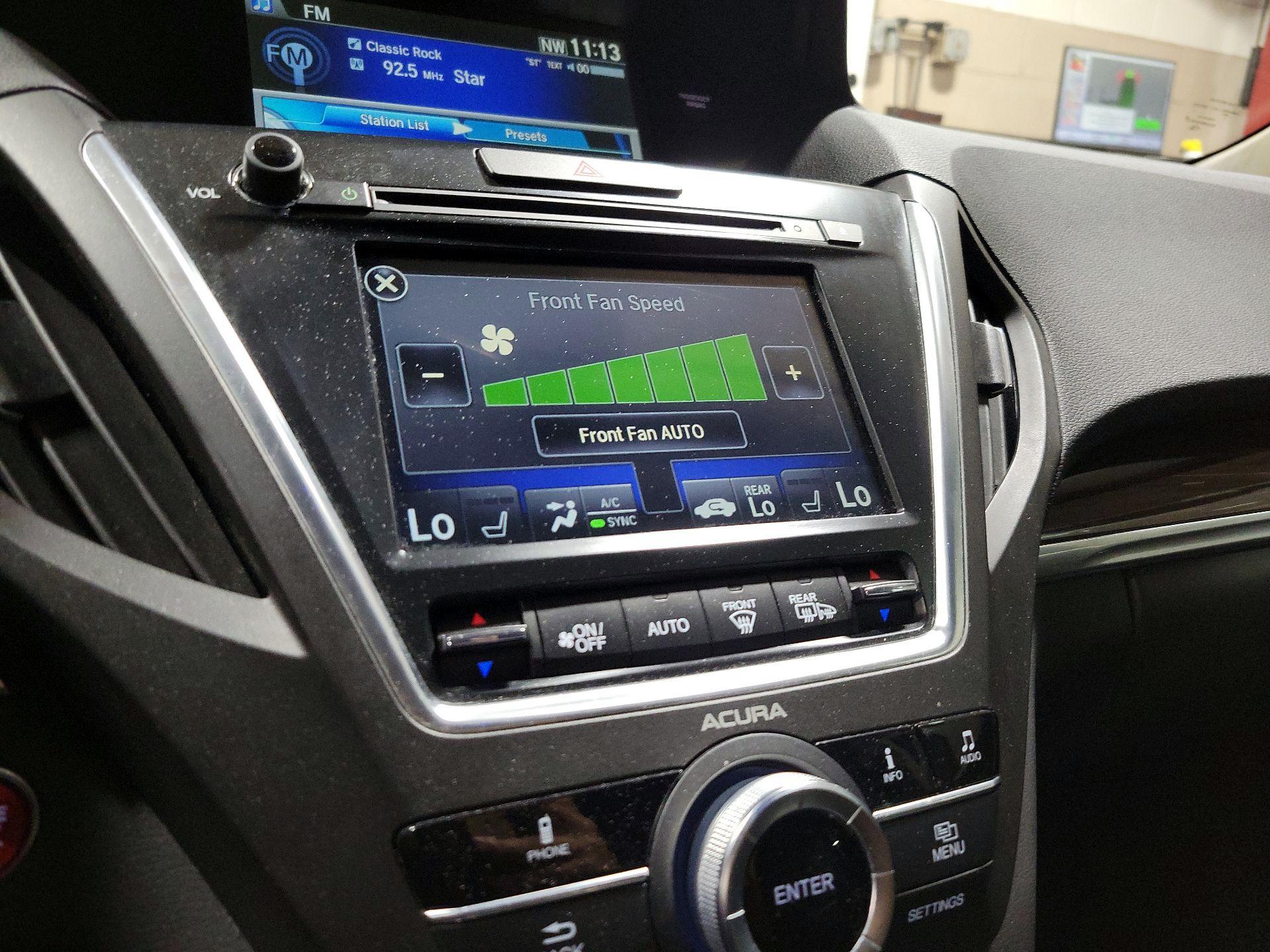Thumbnail: 2016 Acura MDX - 16