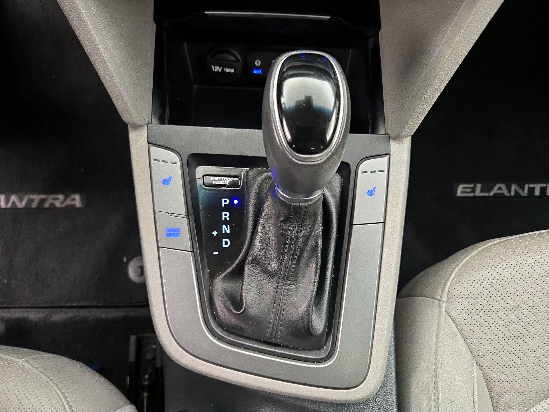 Thumbnail: 2017 Hyundai Elantra - 18