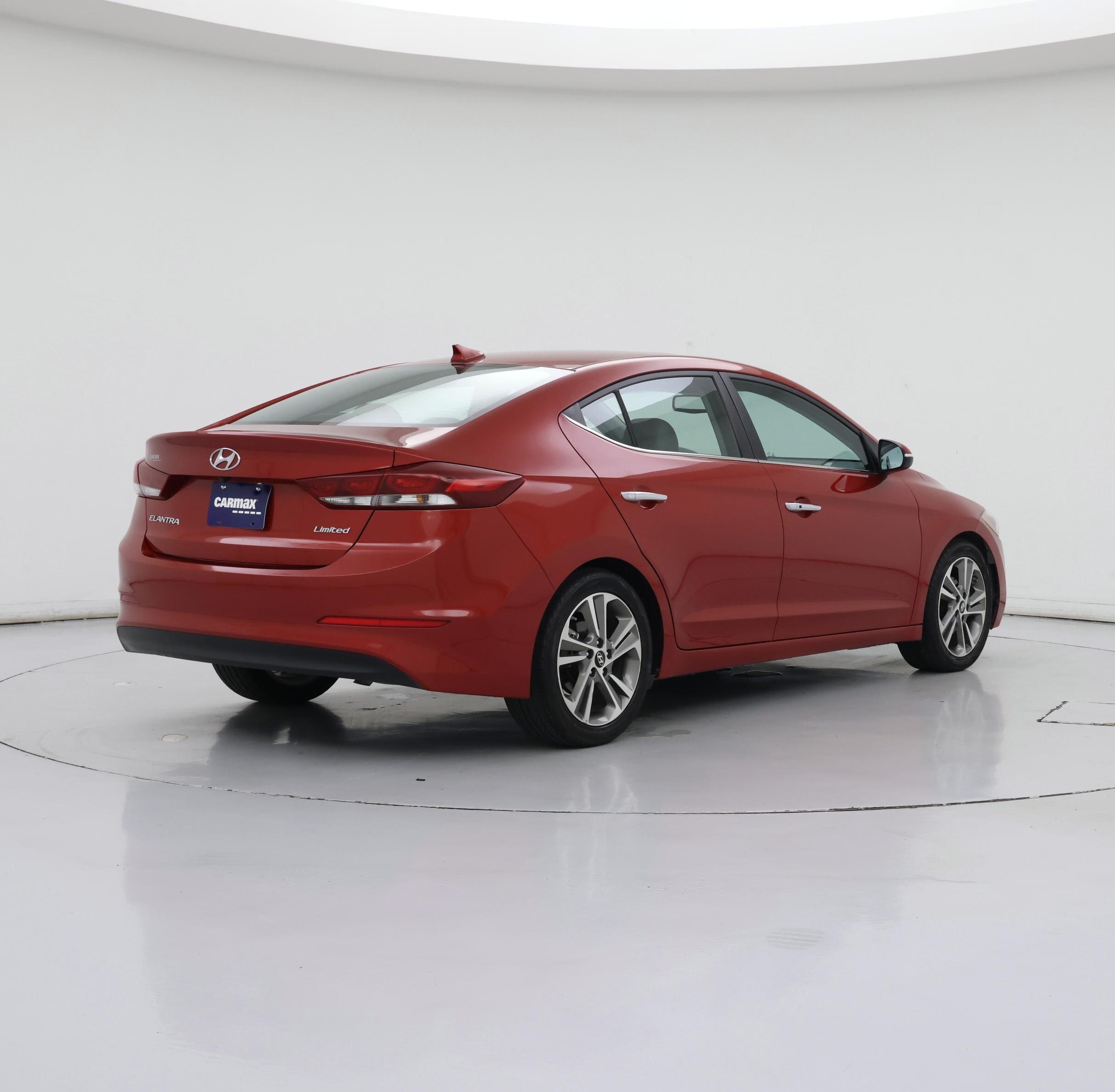 Thumbnail: 2017 Hyundai Elantra - 8