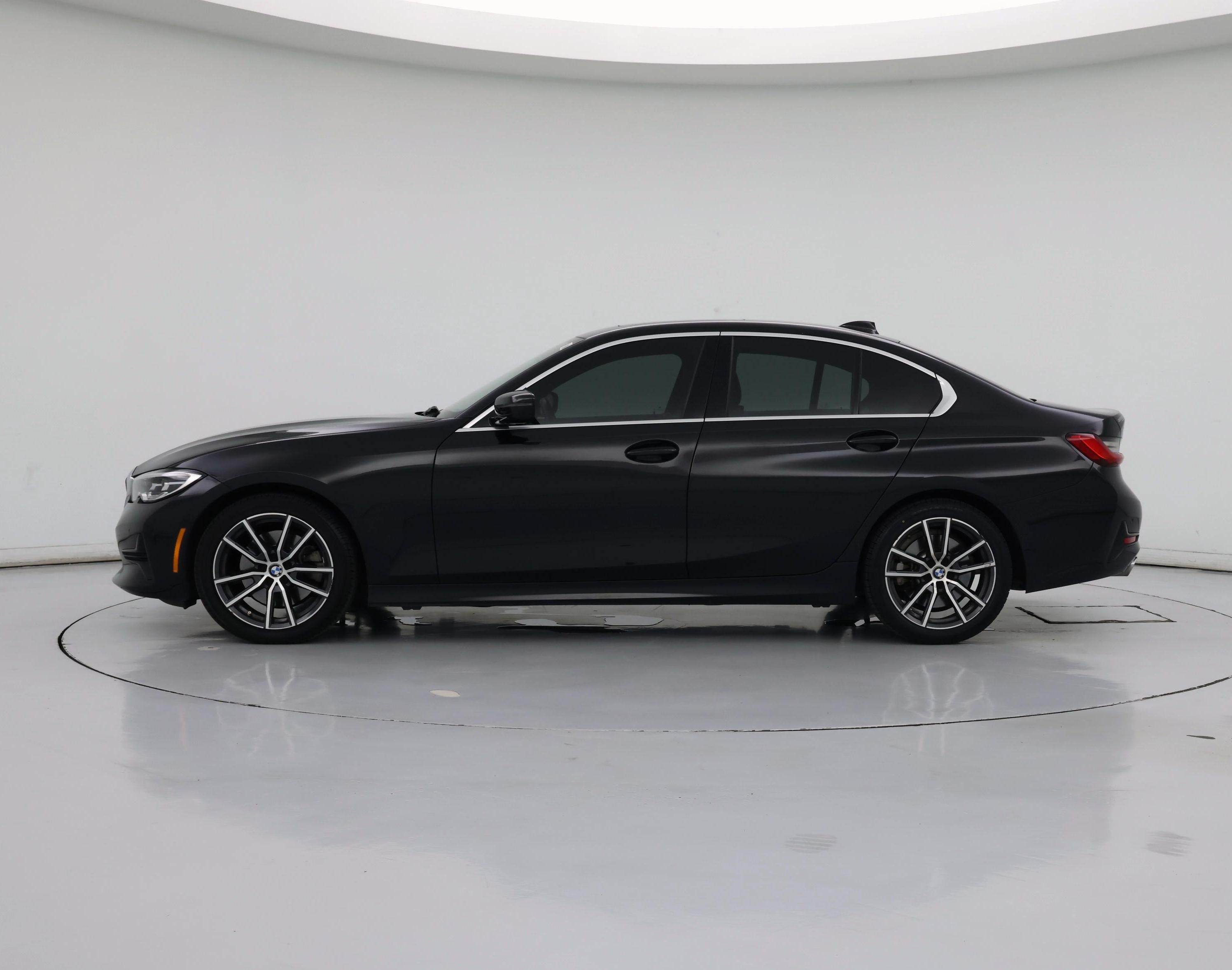 Thumbnail: 2020 BMW 3 Series - 3
