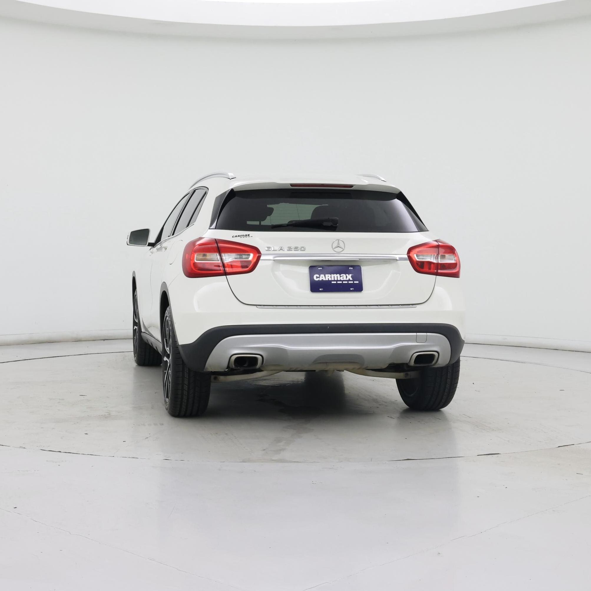 Thumbnail: 2015 Mercedes-Benz GLA - 6