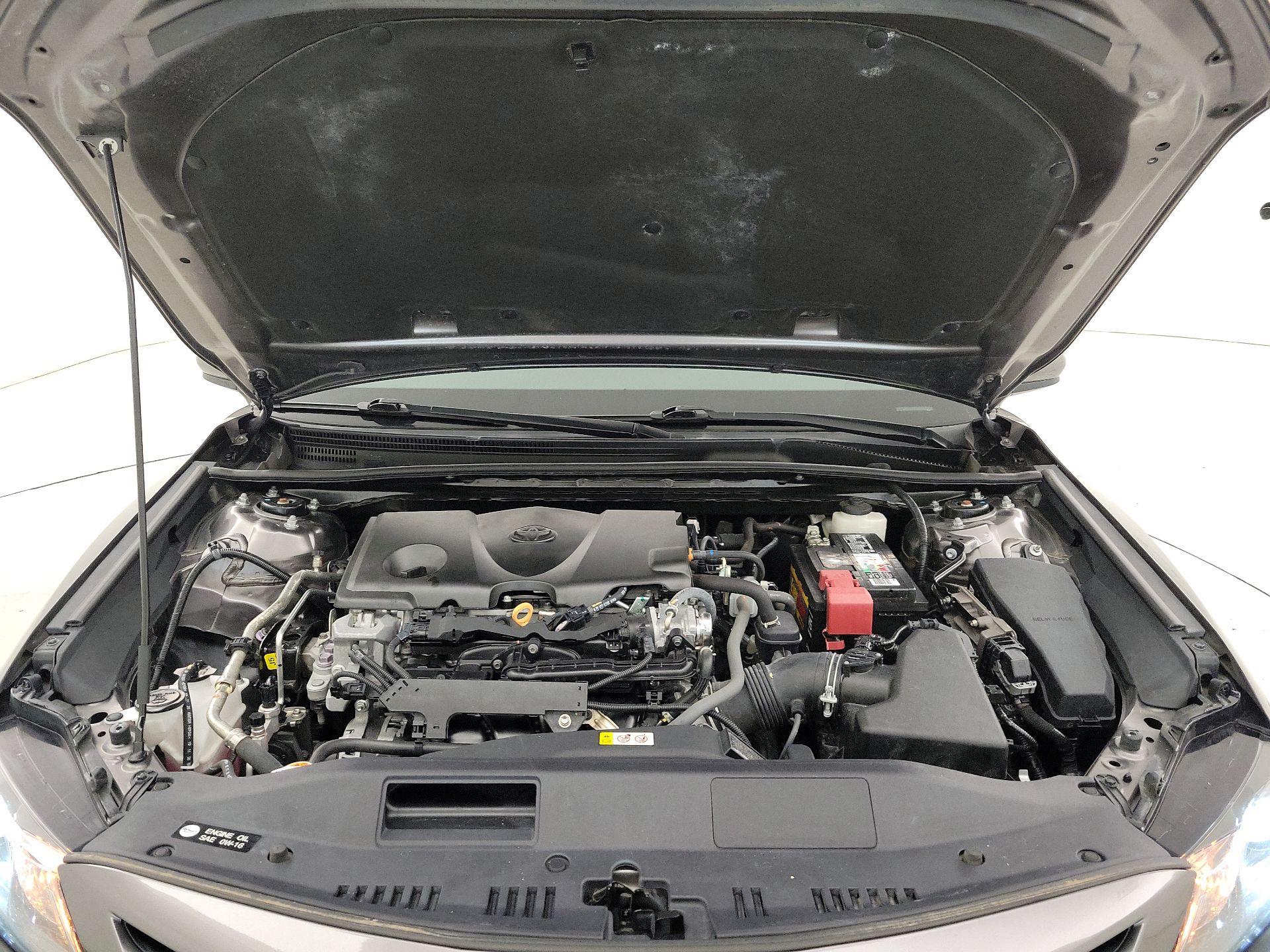 Thumbnail: 2021 Toyota Camry - 20