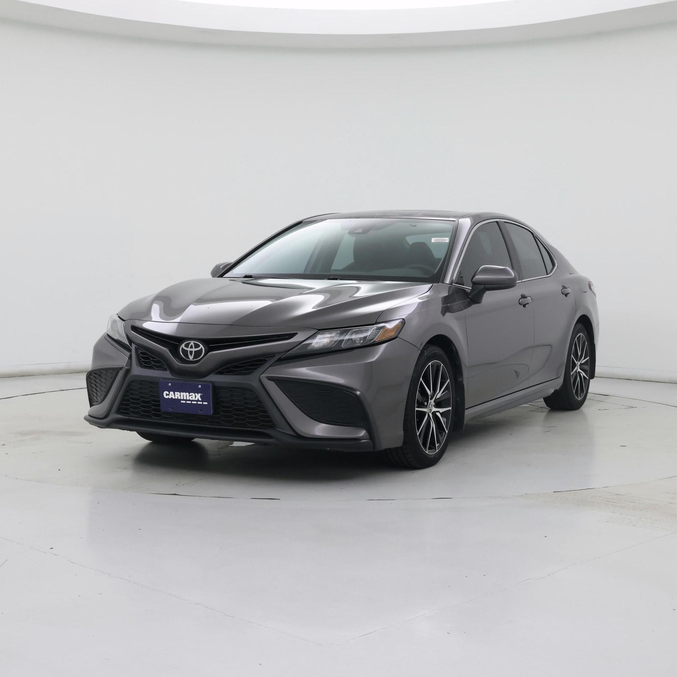 Thumbnail: 2021 Toyota Camry - 4