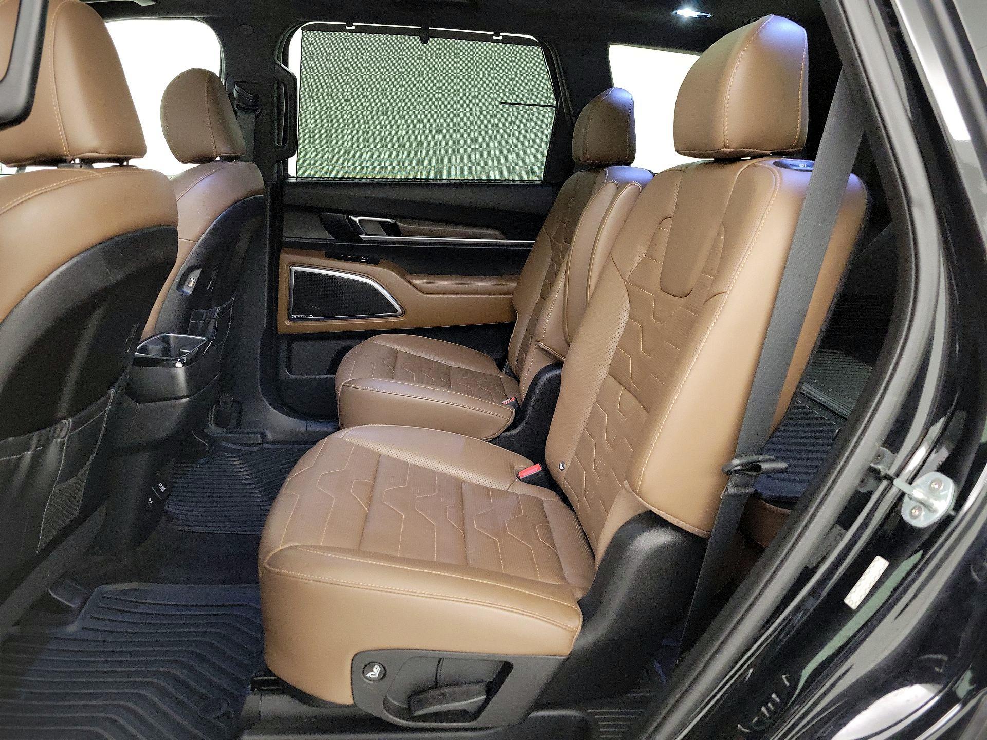 Thumbnail: 2021 Kia Telluride - 20