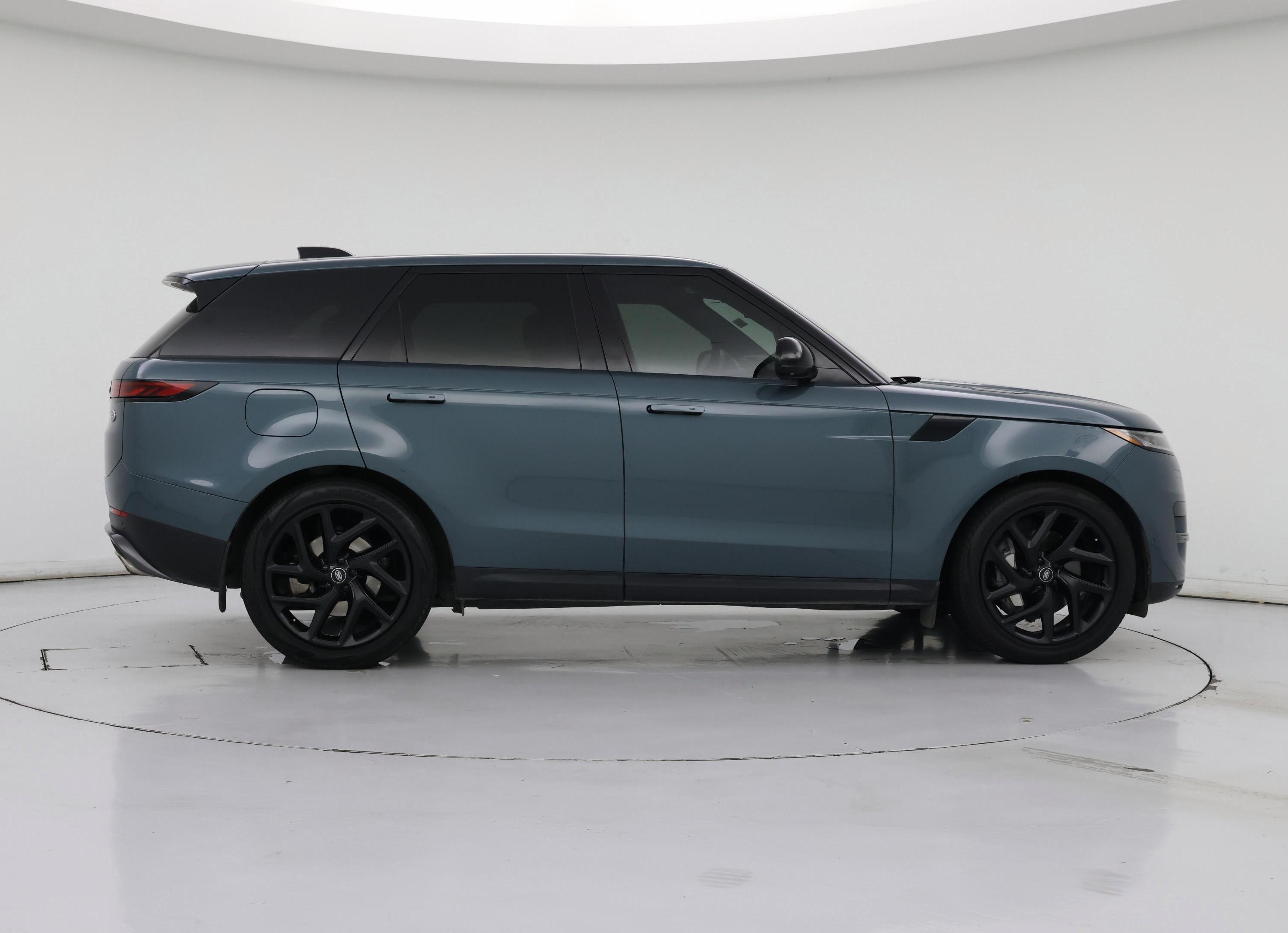 Thumbnail: 2023 Land Rover Range Rover Sport - 7