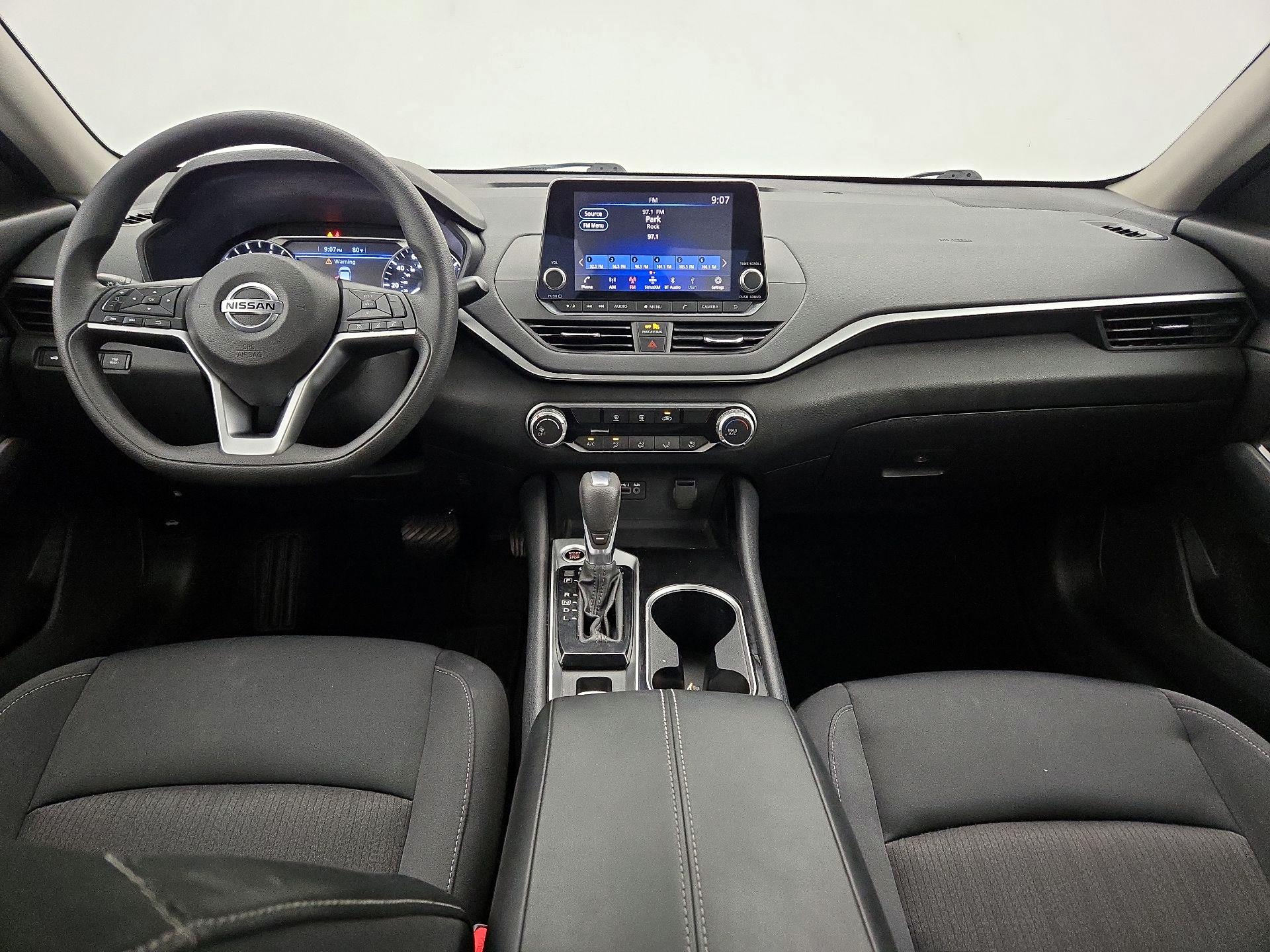 Thumbnail: 2021 Nissan Altima - 9