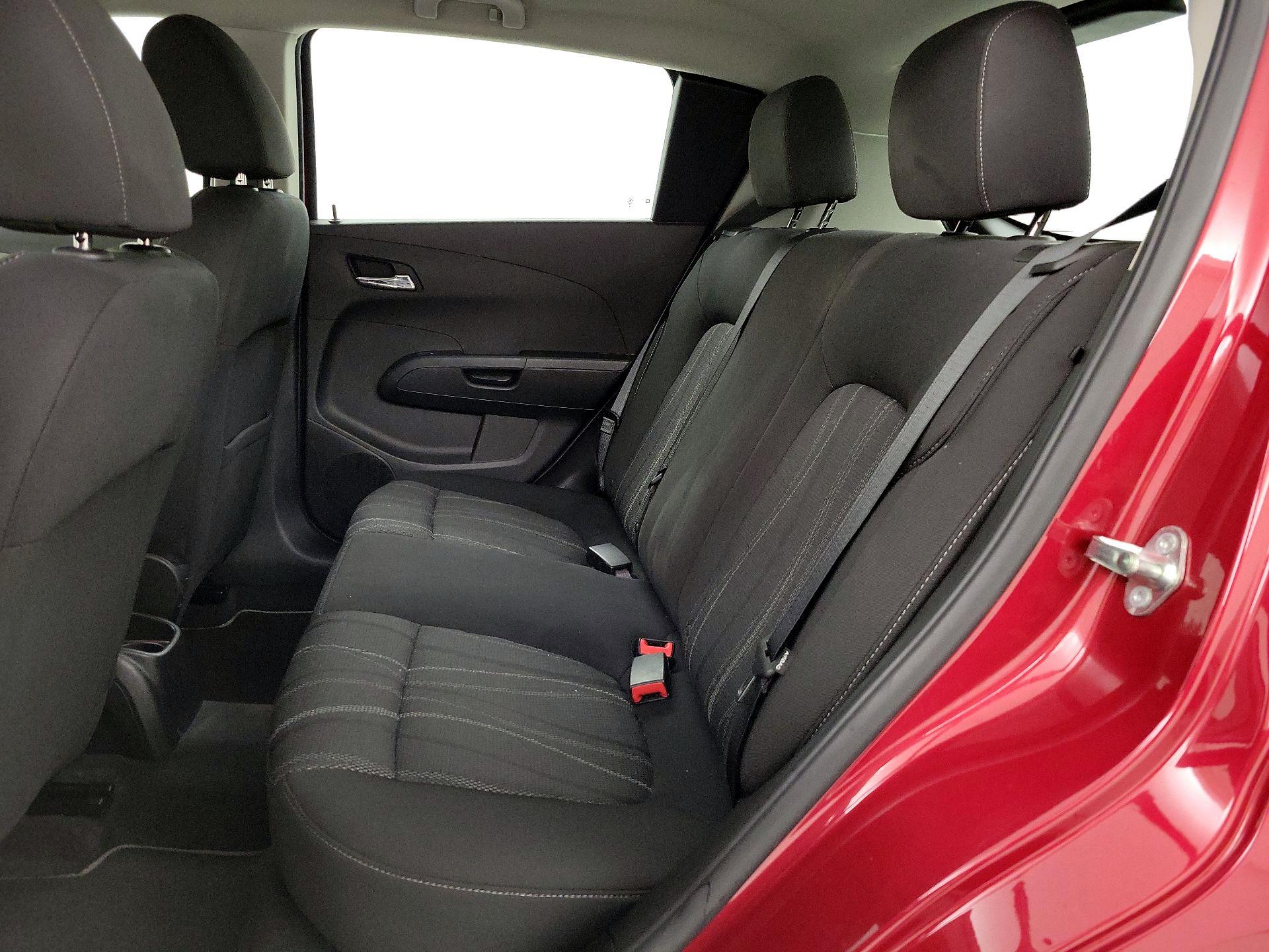 Thumbnail: 2014 Chevrolet Sonic - 17