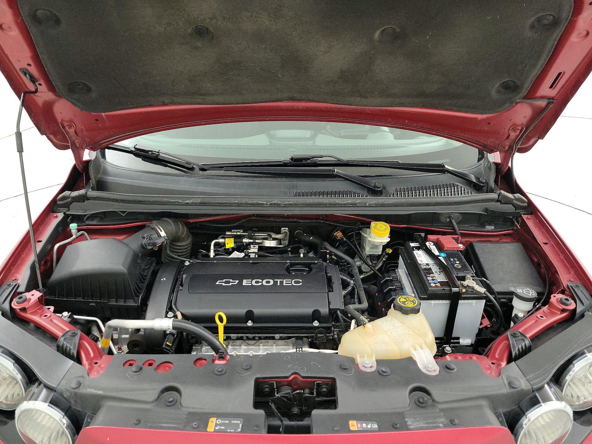 Thumbnail: 2014 Chevrolet Sonic - 19