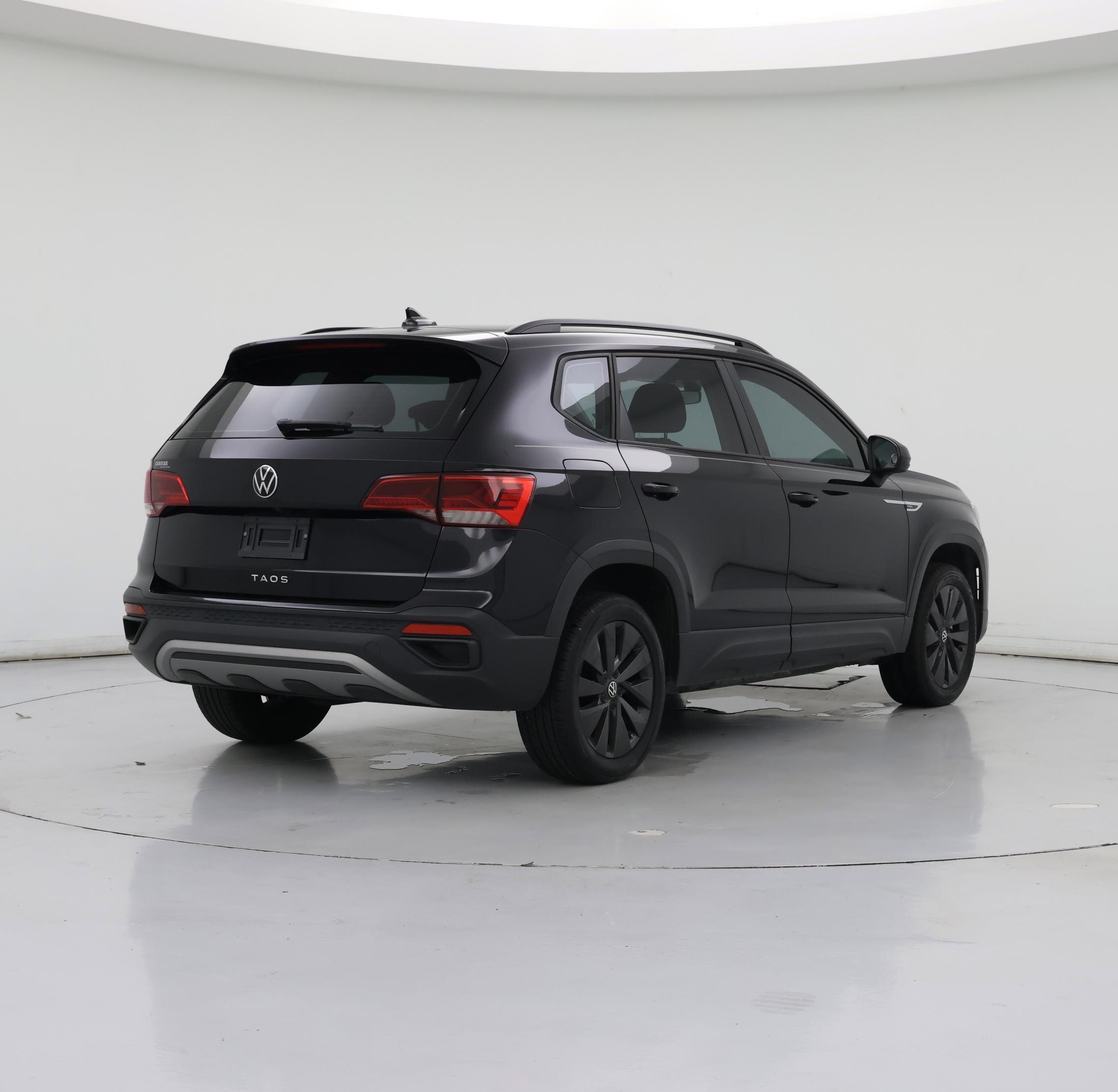 Thumbnail: 2023 Volkswagen Taos - 8