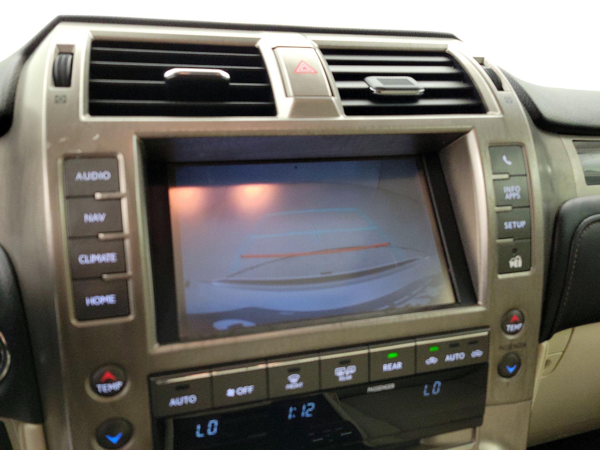 Thumbnail: 2020 Lexus GX - 14