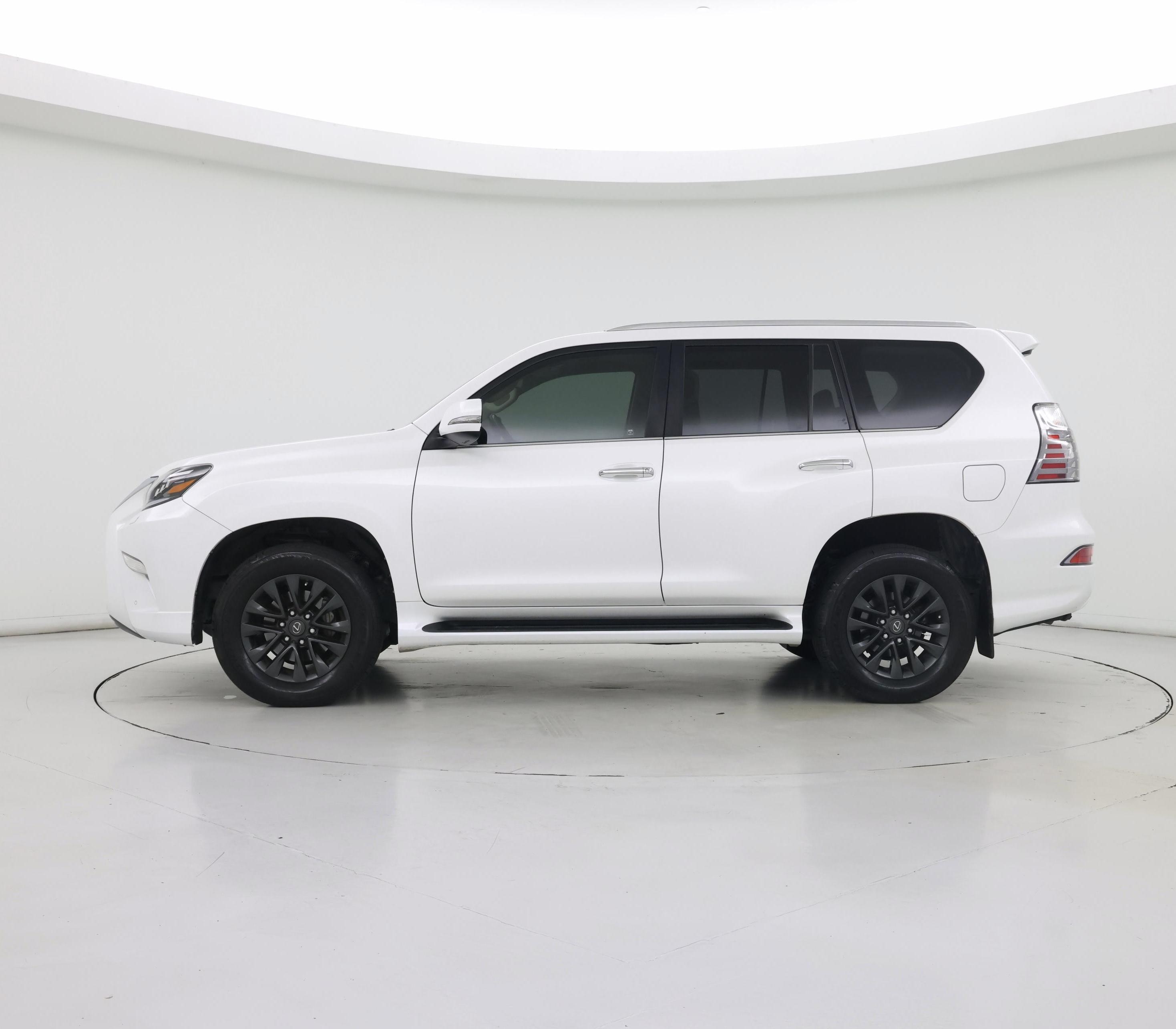 Thumbnail: 2020 Lexus GX - 3