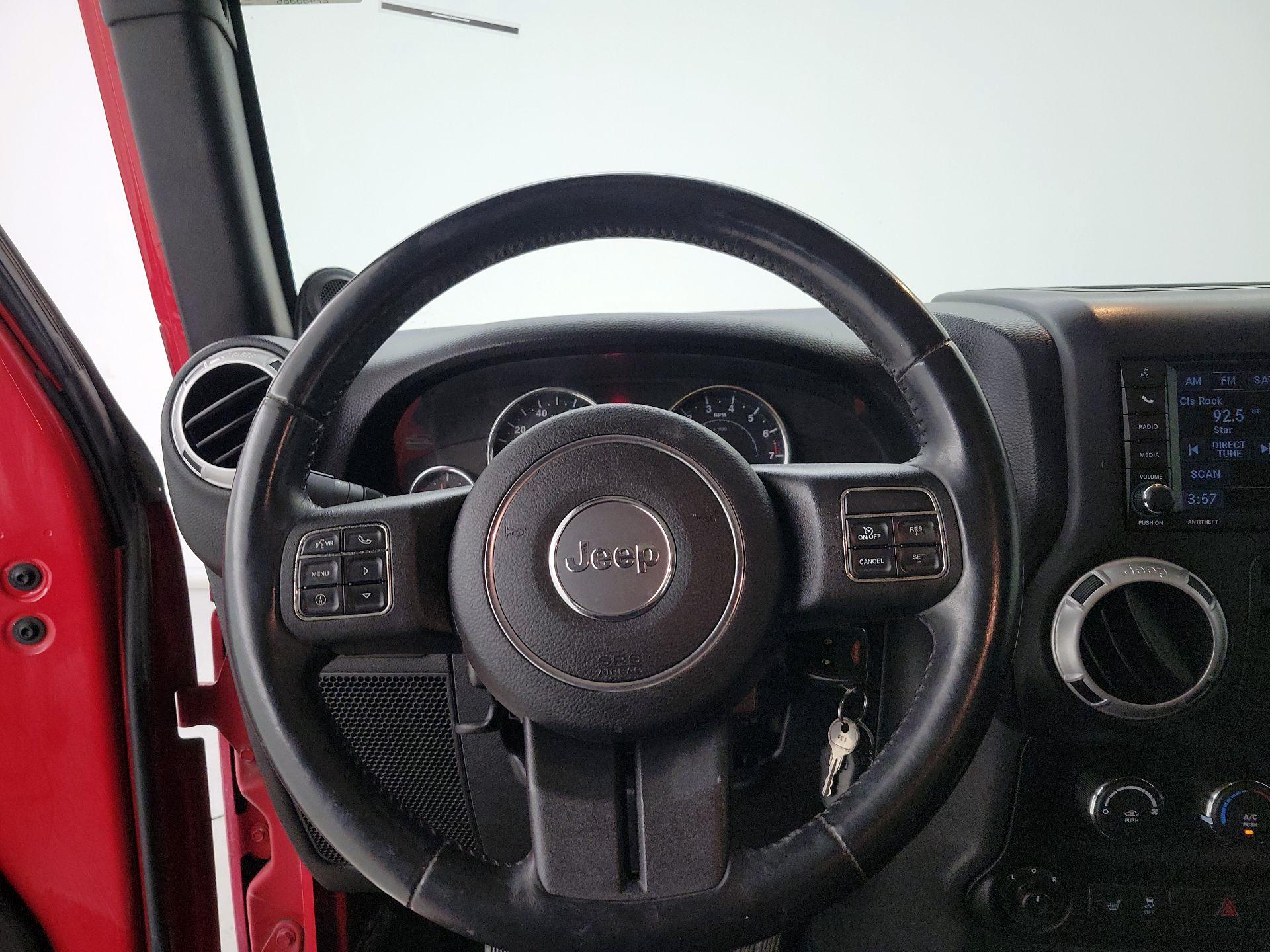 Thumbnail: 2013 Jeep Wrangler - 10