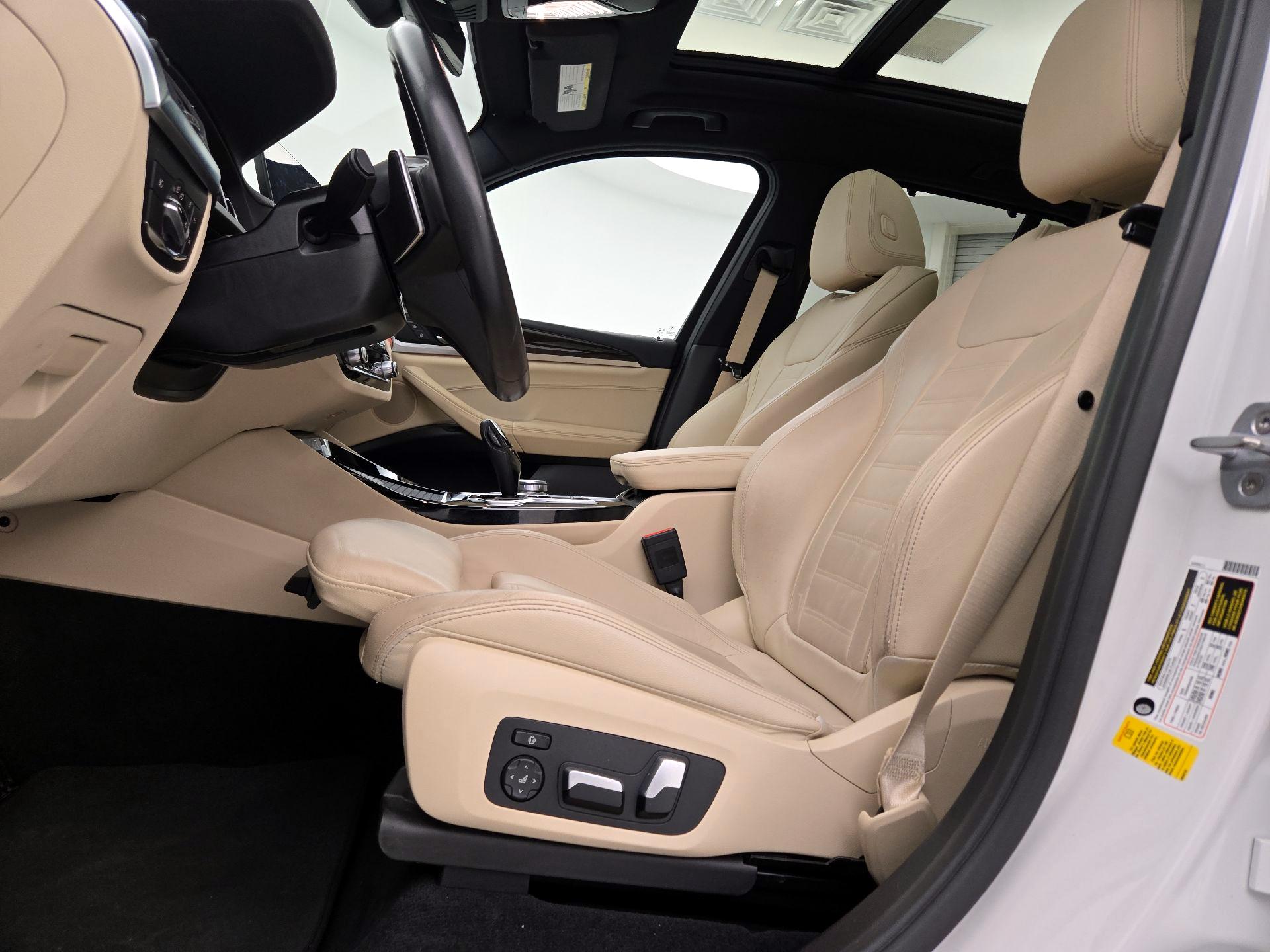 Thumbnail: 2019 BMW X3 - 11