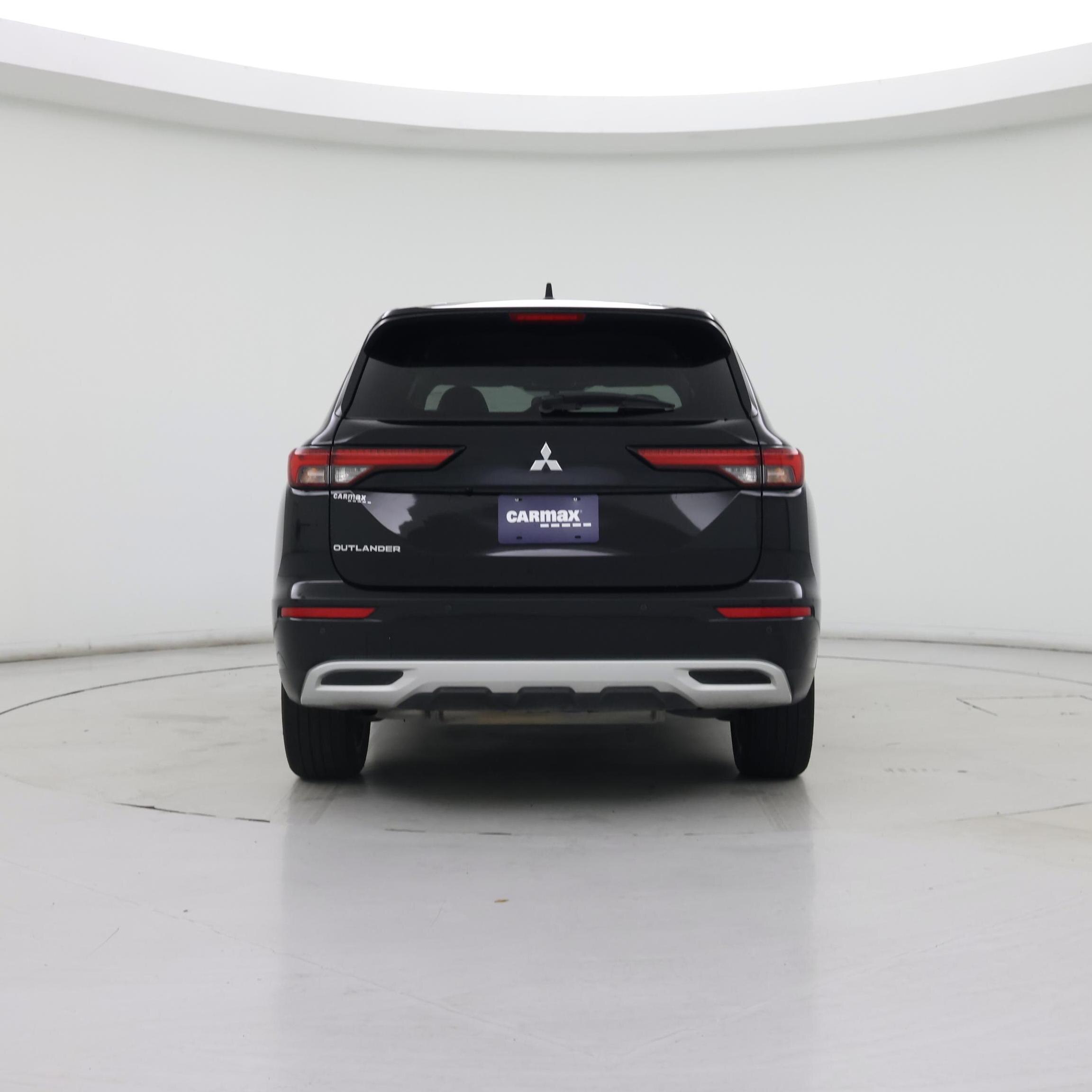 Thumbnail: 2022 Mitsubishi Outlander - 6