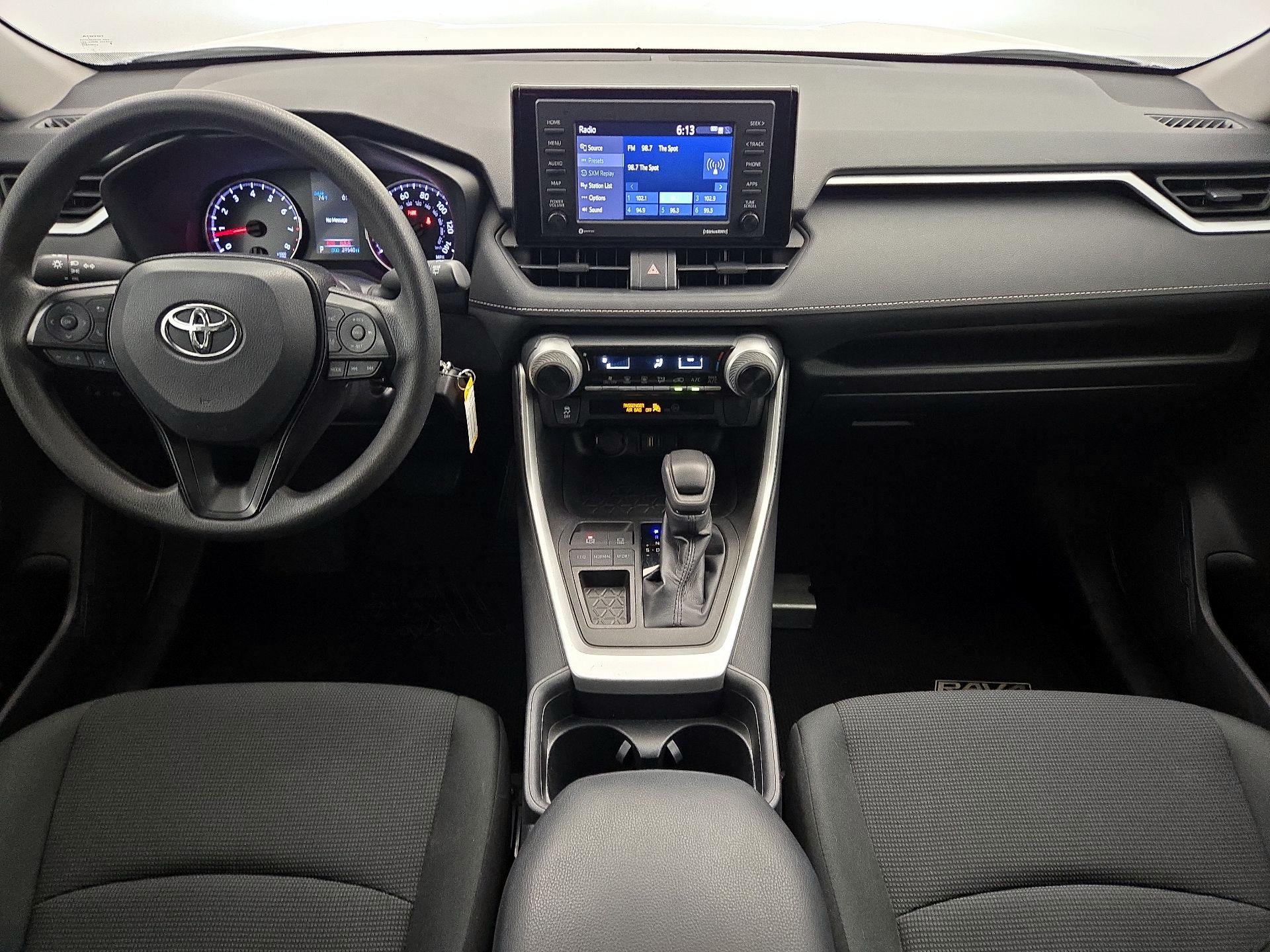 Thumbnail: 2021 Toyota RAV4 - 9