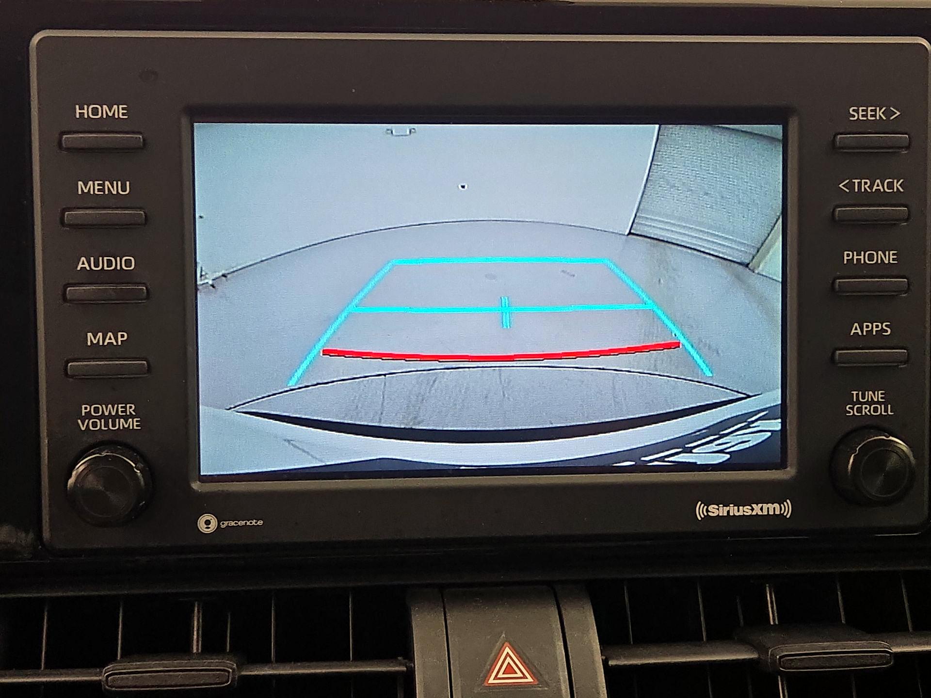 Thumbnail: 2021 Toyota RAV4 - 14