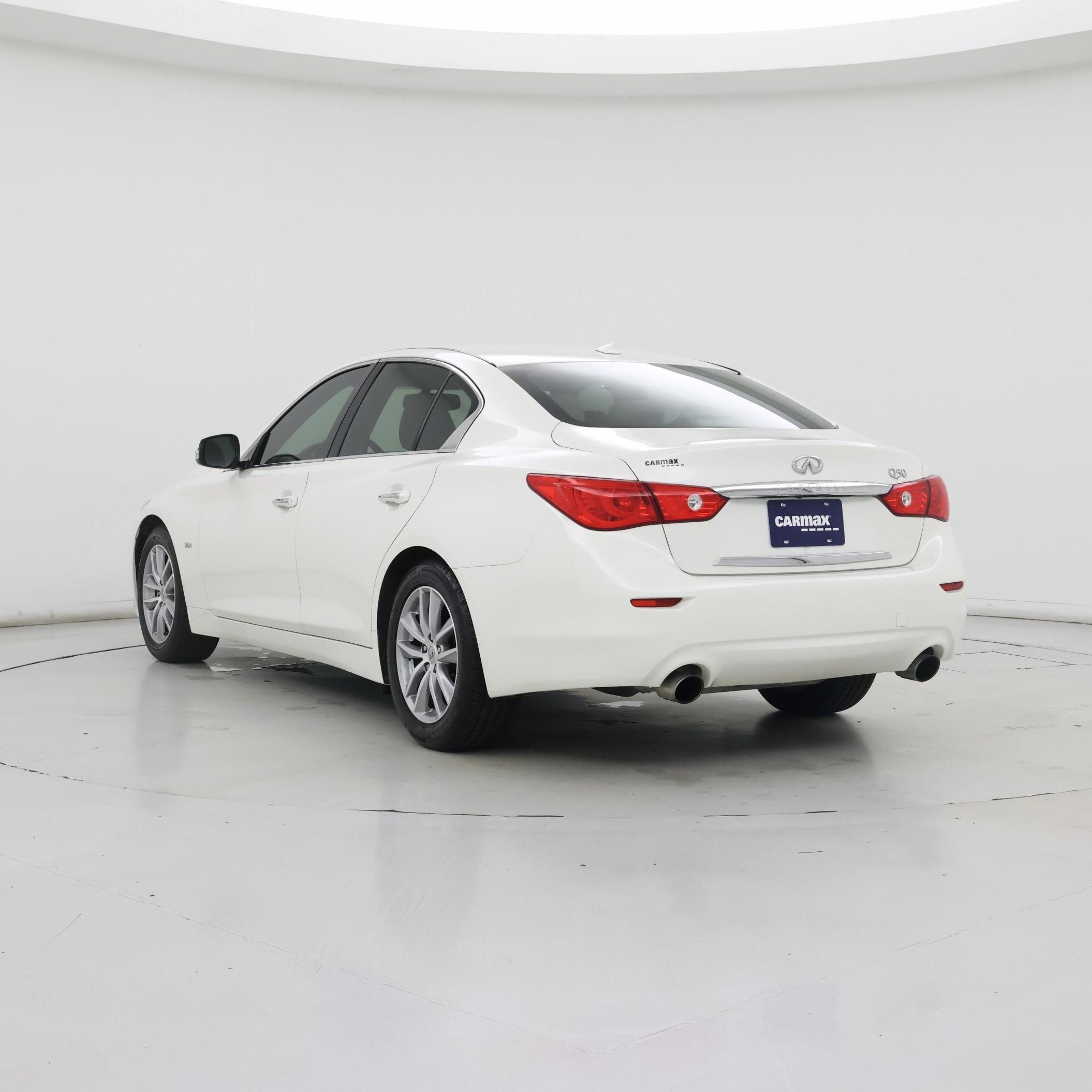 Thumbnail: 2016 INFINITI Q50 - 2