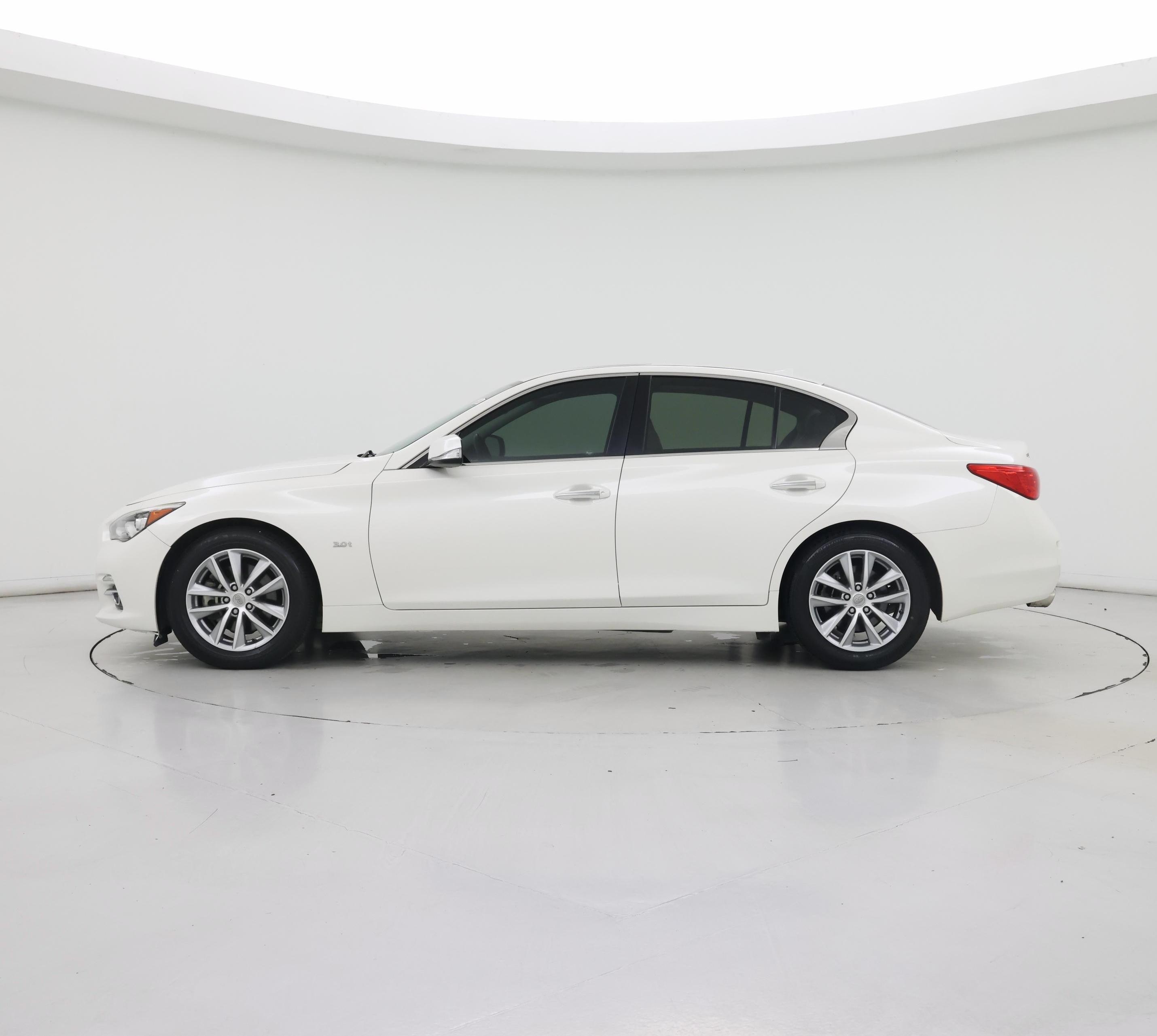 Thumbnail: 2016 INFINITI Q50 - 3