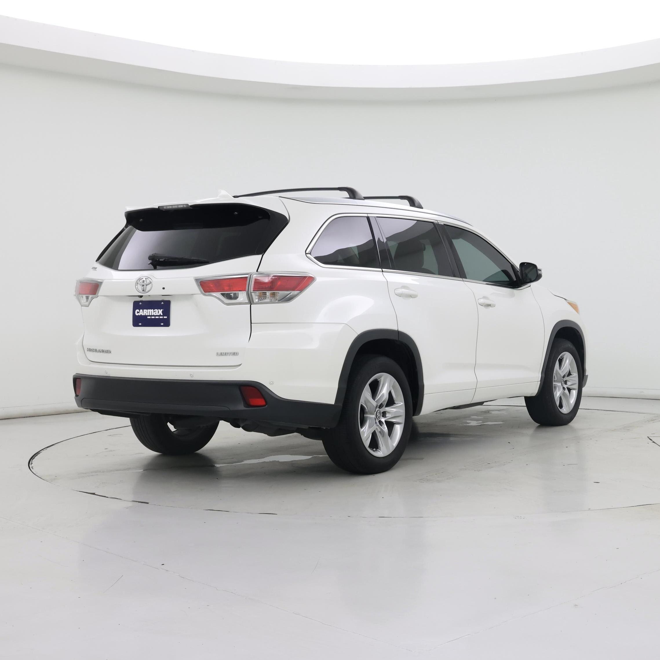 Thumbnail: 2016 Toyota Highlander - 8