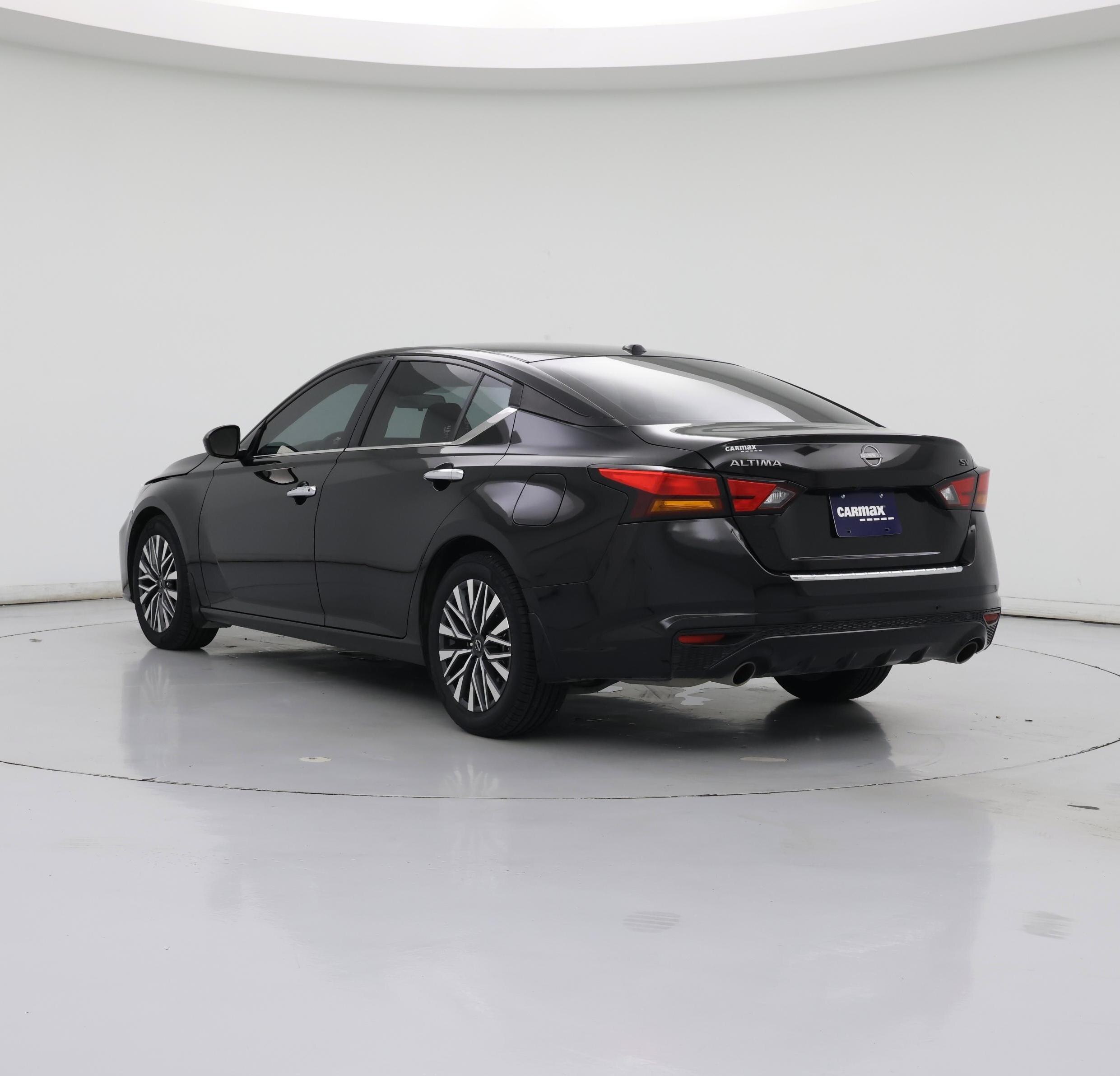Thumbnail: 2023 Nissan Altima - 2