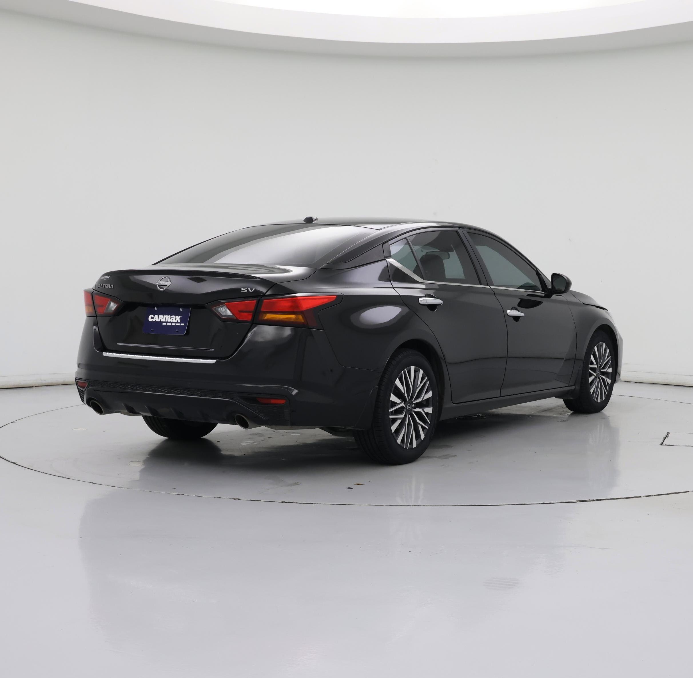 Thumbnail: 2023 Nissan Altima - 8