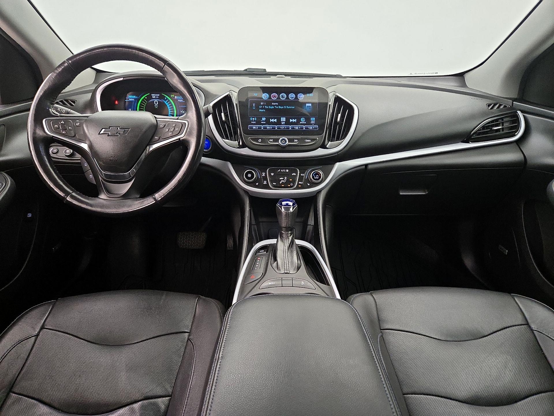 Thumbnail: 2017 Chevrolet Volt - 9