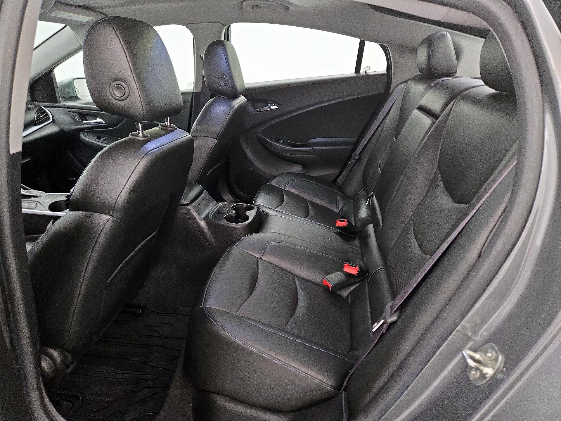 Thumbnail: 2017 Chevrolet Volt - 19