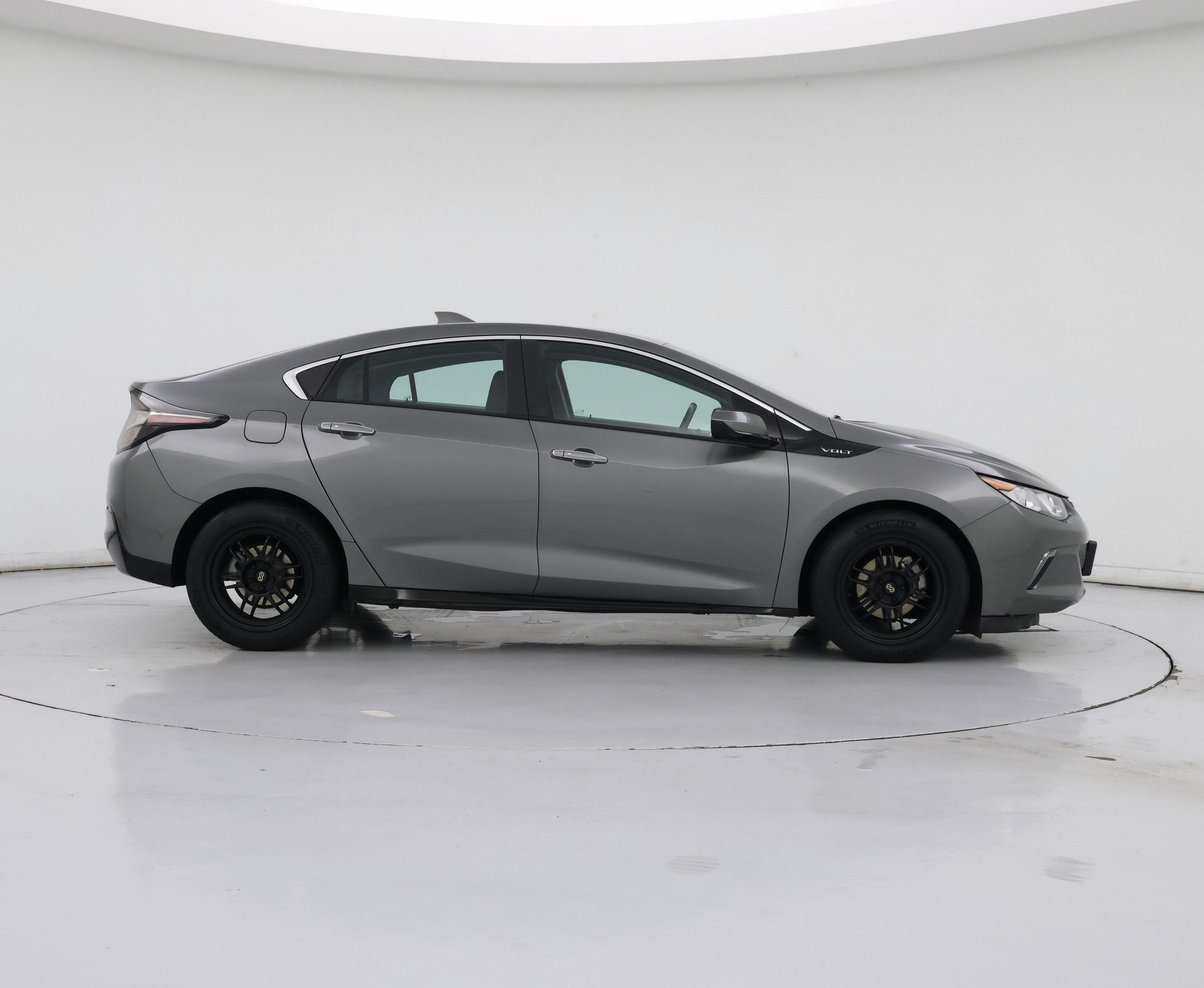 Thumbnail: 2017 Chevrolet Volt - 7