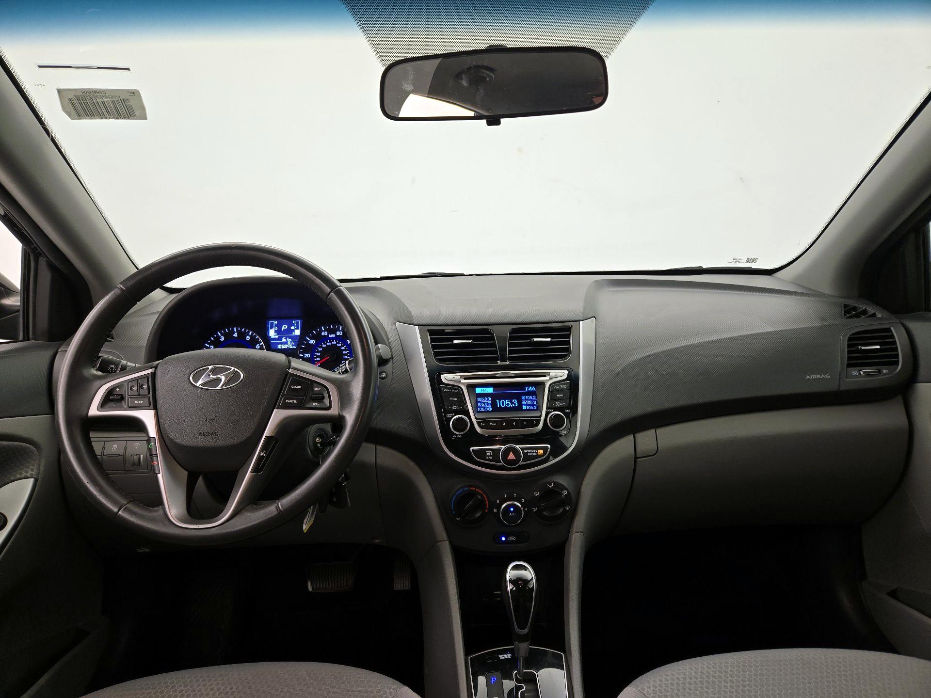 Thumbnail: 2016 Hyundai Accent - 9