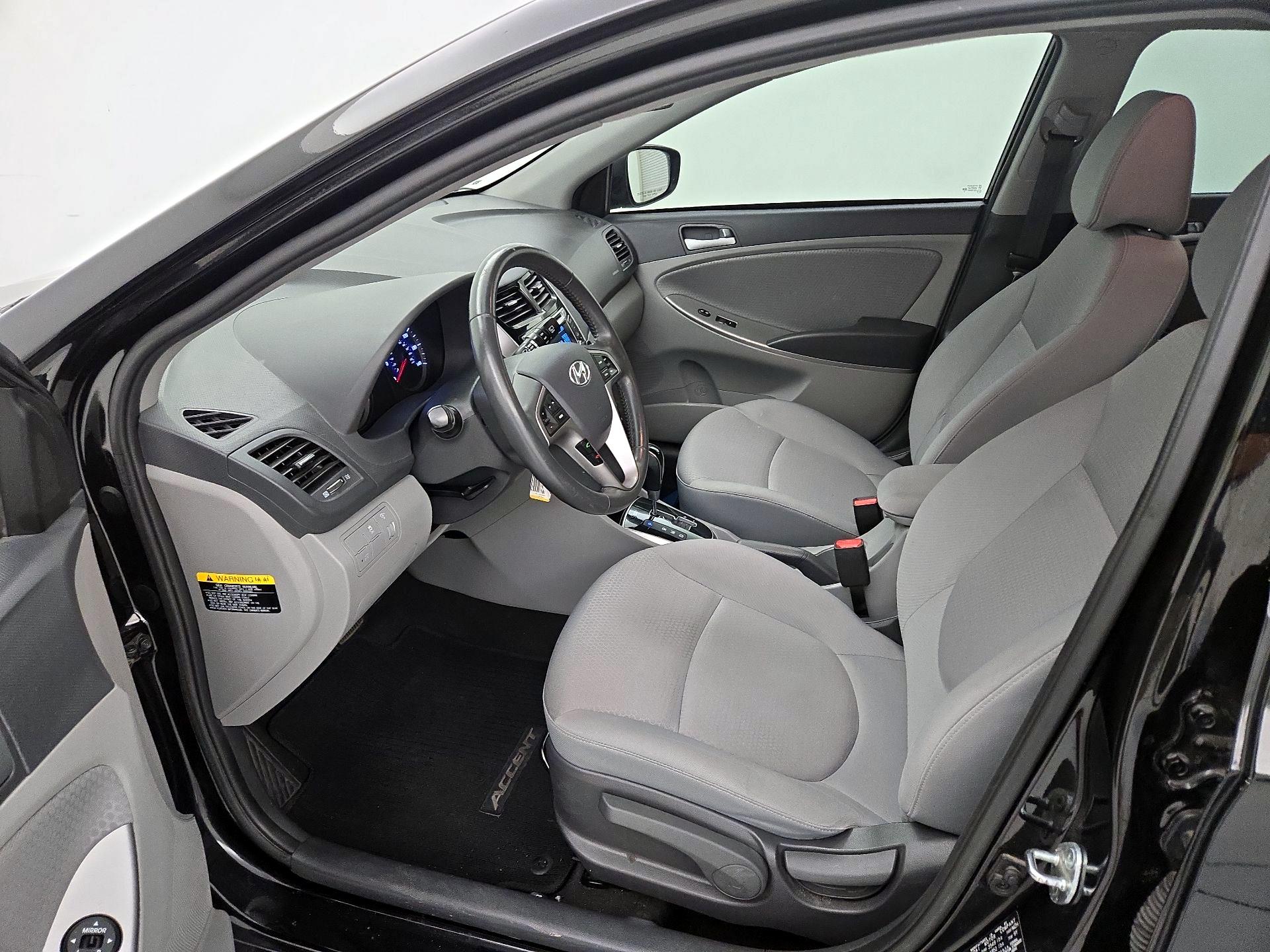 Thumbnail: 2016 Hyundai Accent - 11