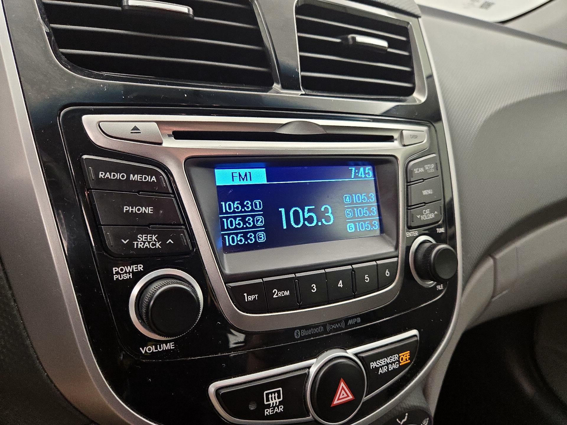 Thumbnail: 2016 Hyundai Accent - 14