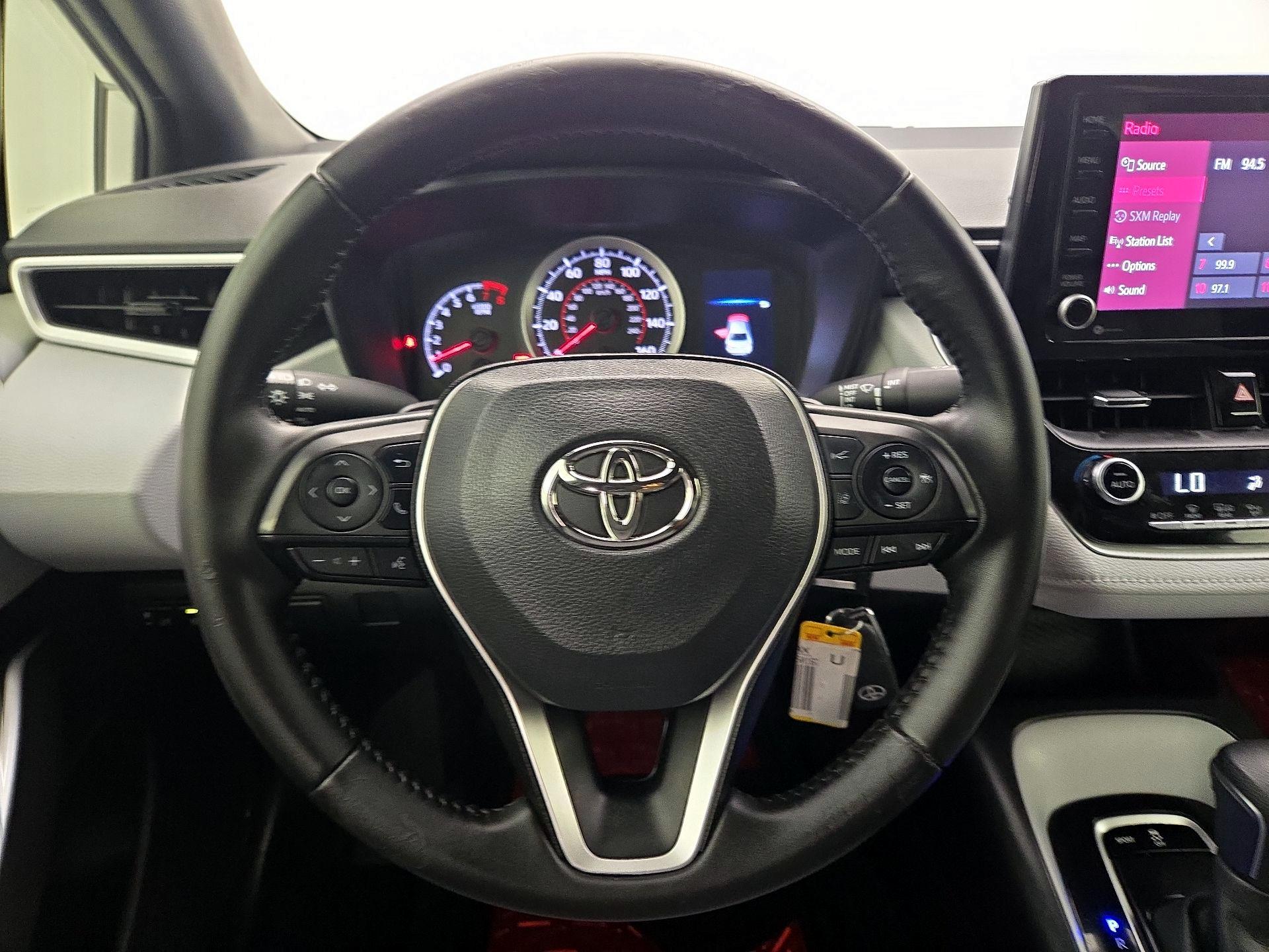 Thumbnail: 2022 Toyota Corolla - 10