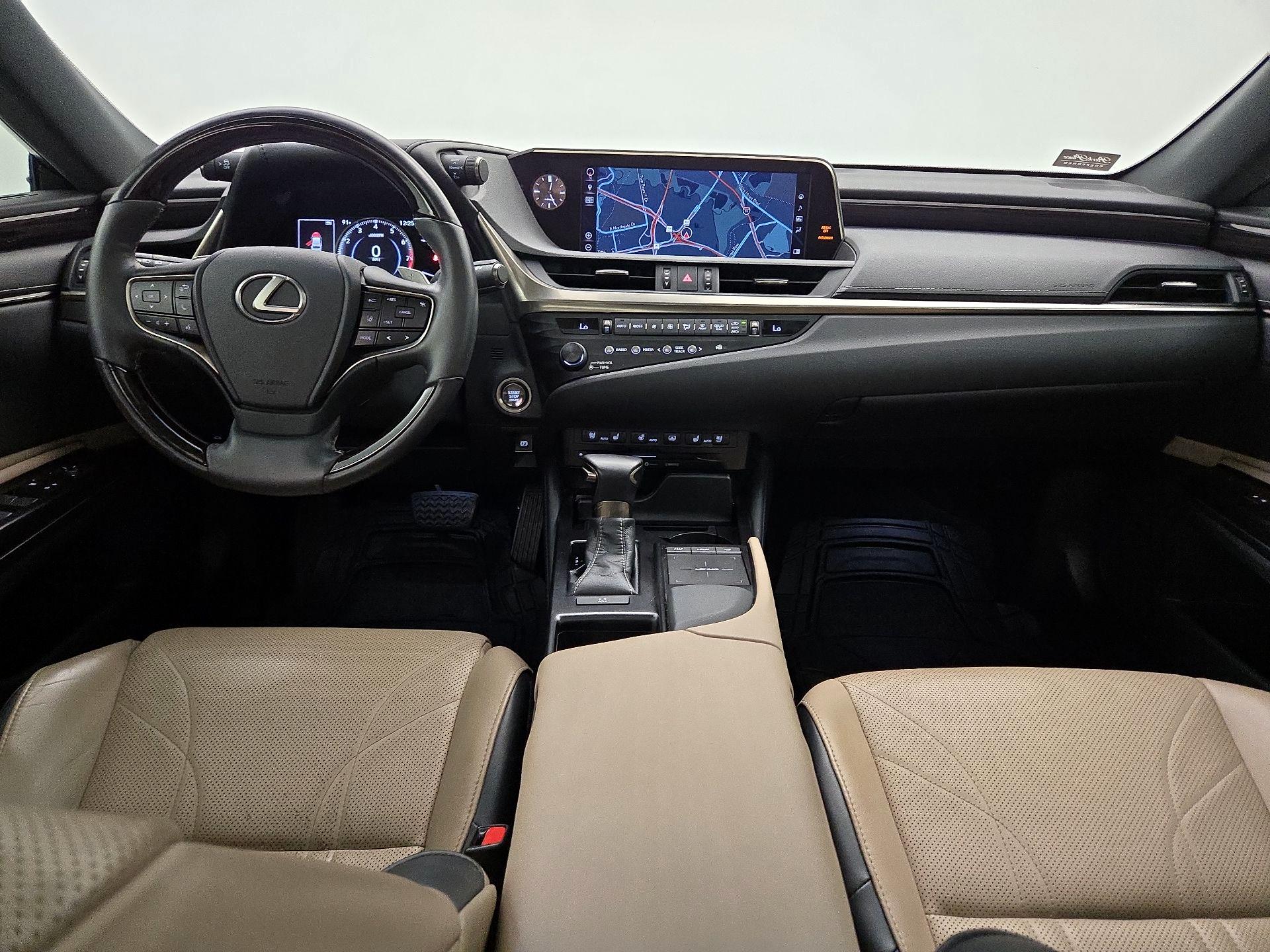 Thumbnail: 2019 Lexus ES - 9