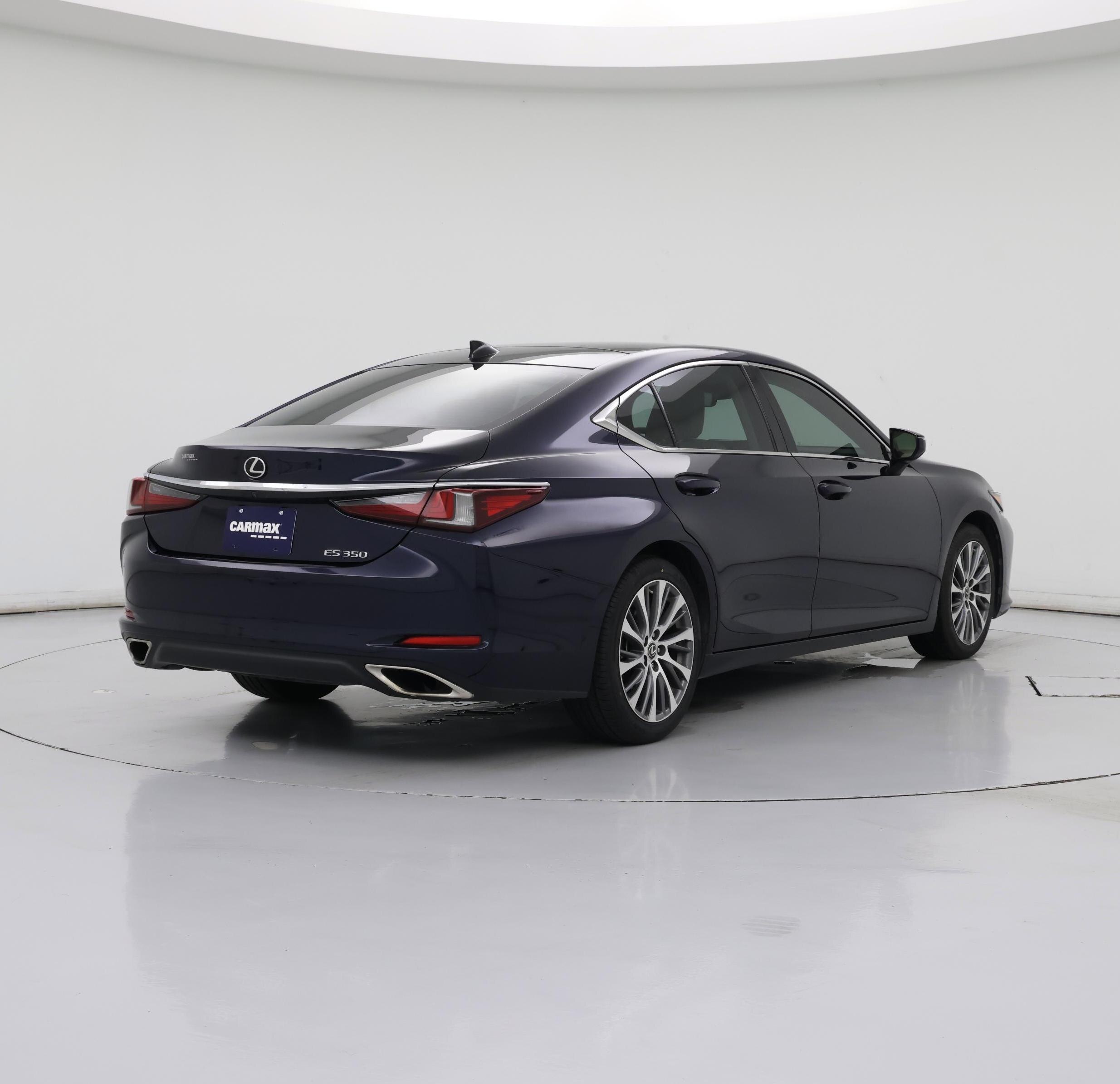 Thumbnail: 2019 Lexus ES - 8