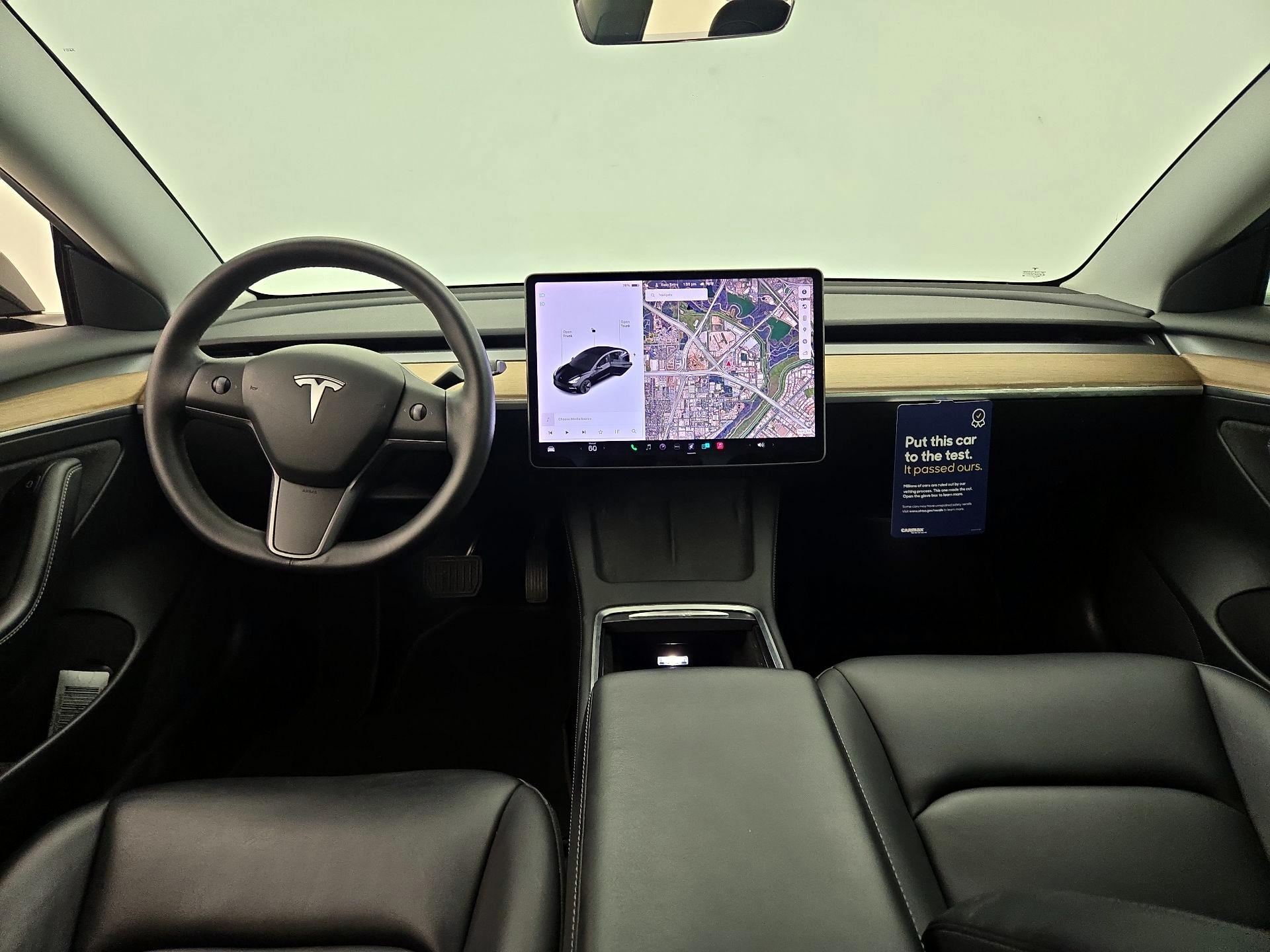 Thumbnail: 2021 Tesla Model 3 - 9