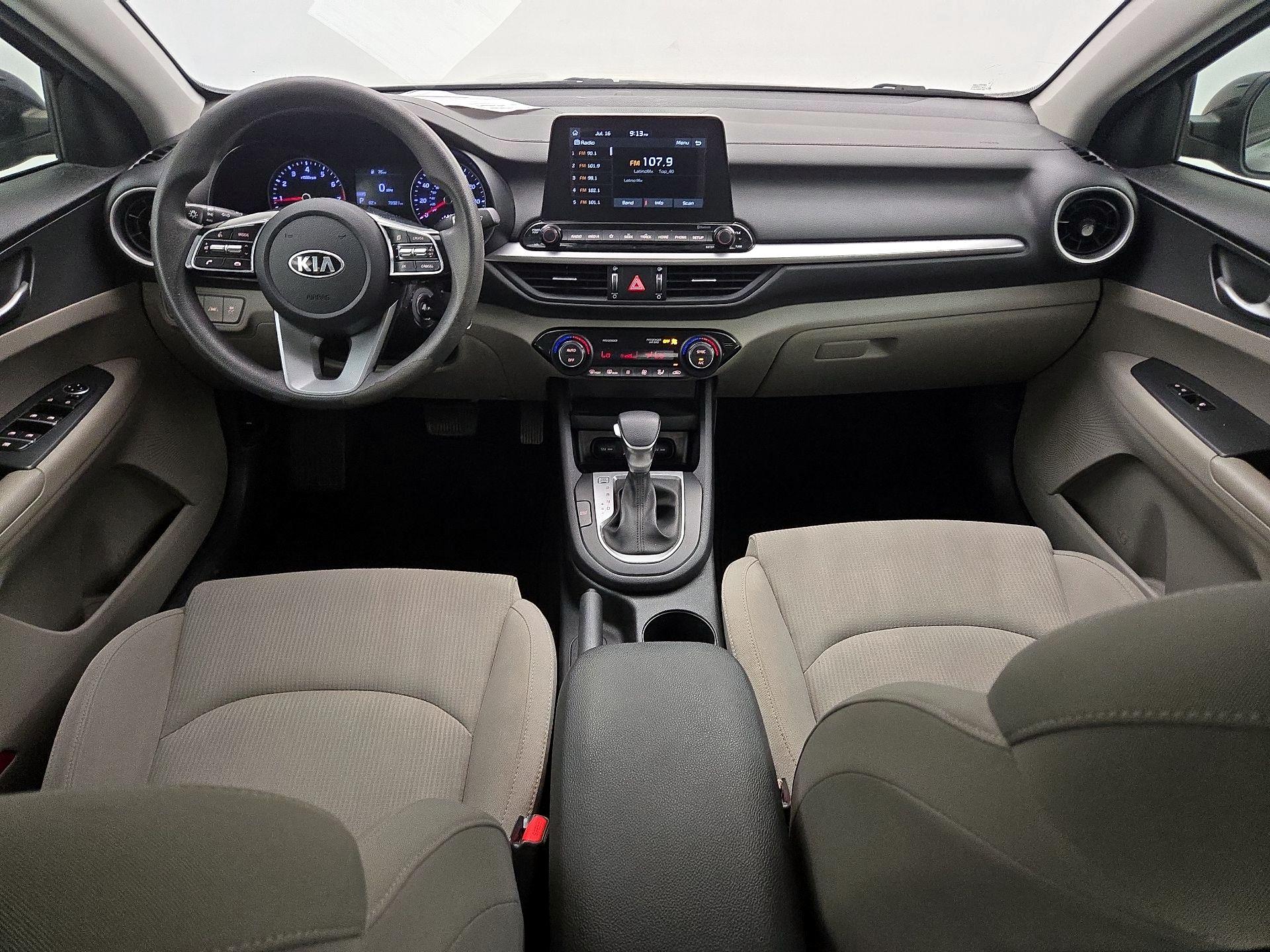 Thumbnail: 2019 Kia Forte - 9