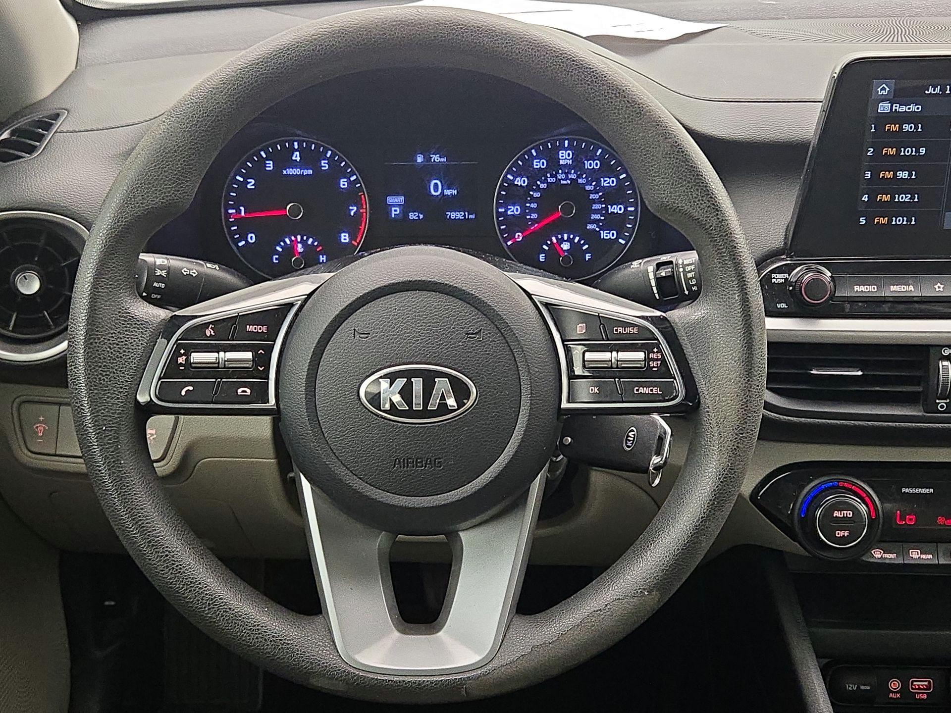 Thumbnail: 2019 Kia Forte - 10