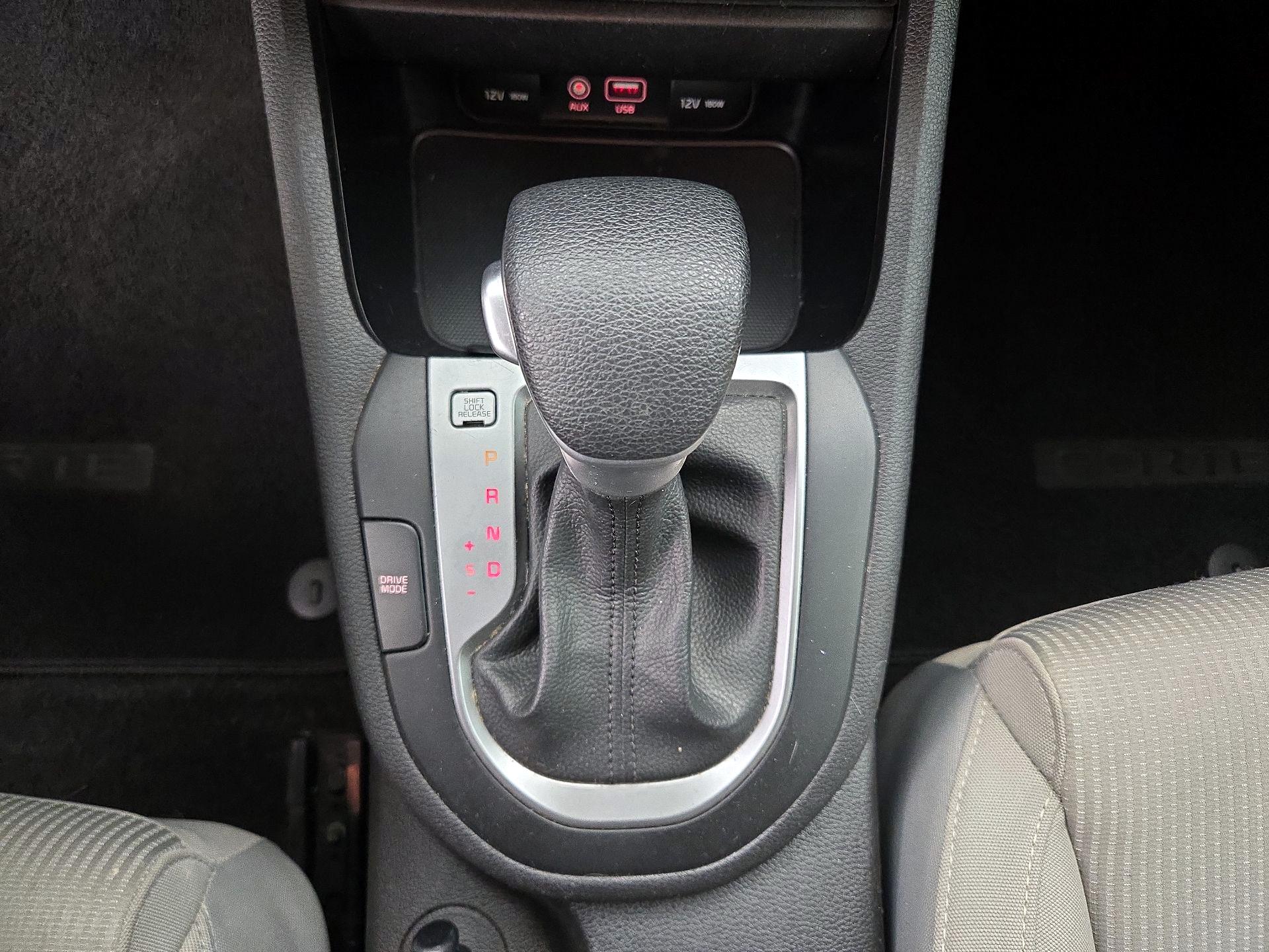 Thumbnail: 2019 Kia Forte - 17