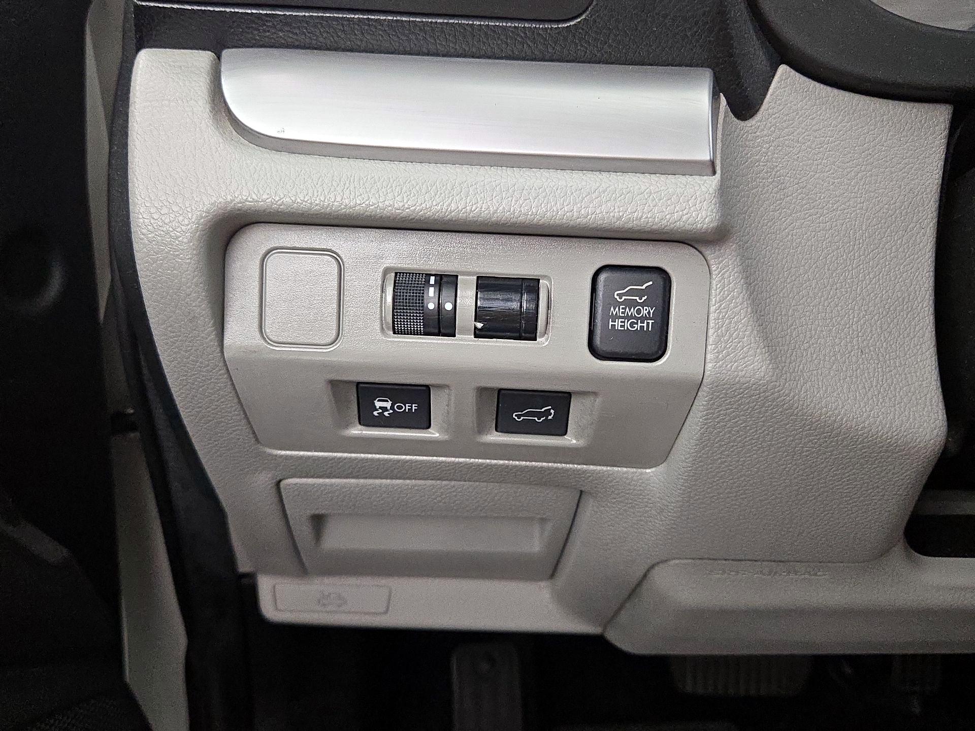 Thumbnail: 2016 Subaru Forester - 13
