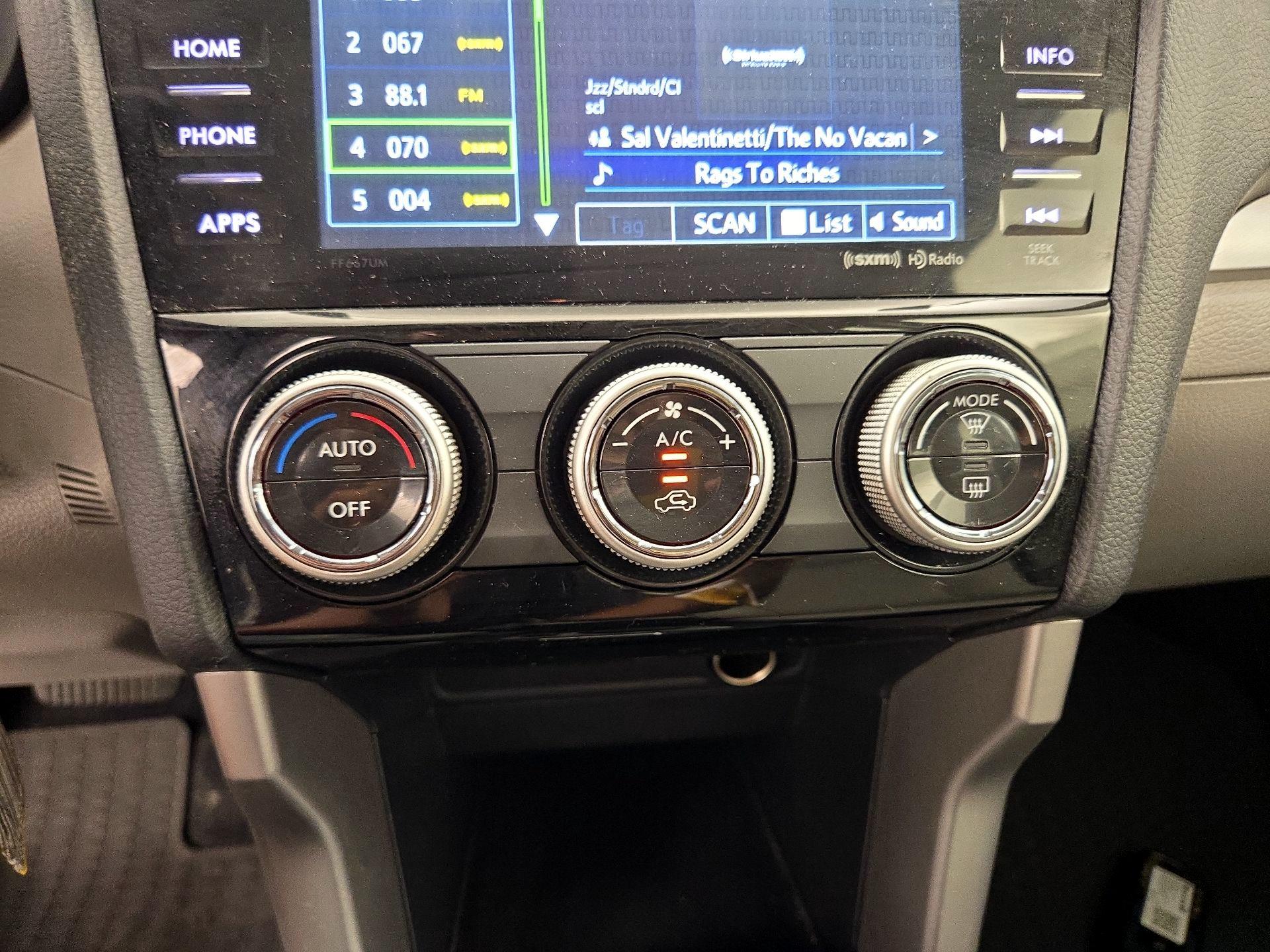 Thumbnail: 2016 Subaru Forester - 16