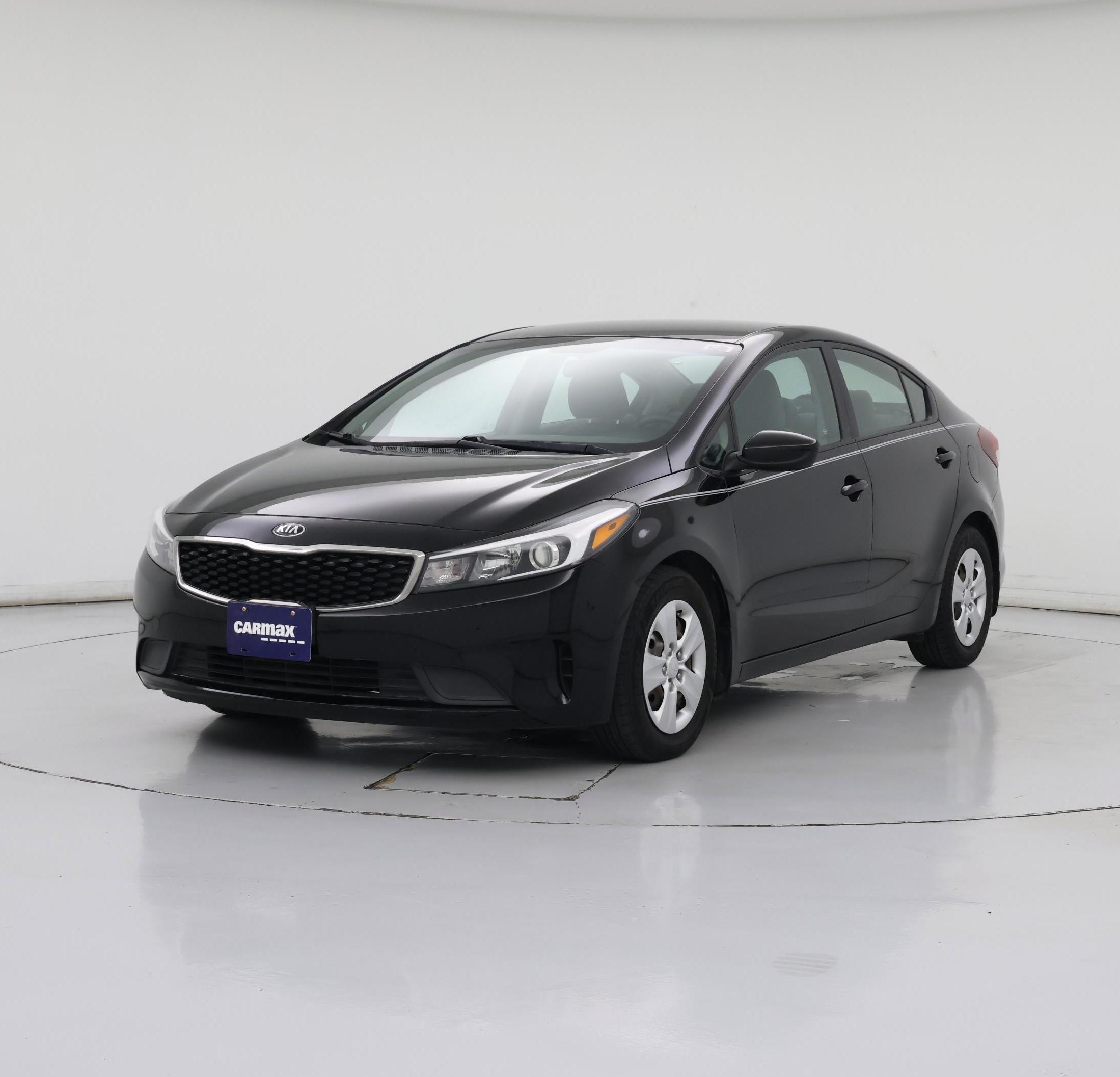 Thumbnail: 2017 Kia Forte - 4