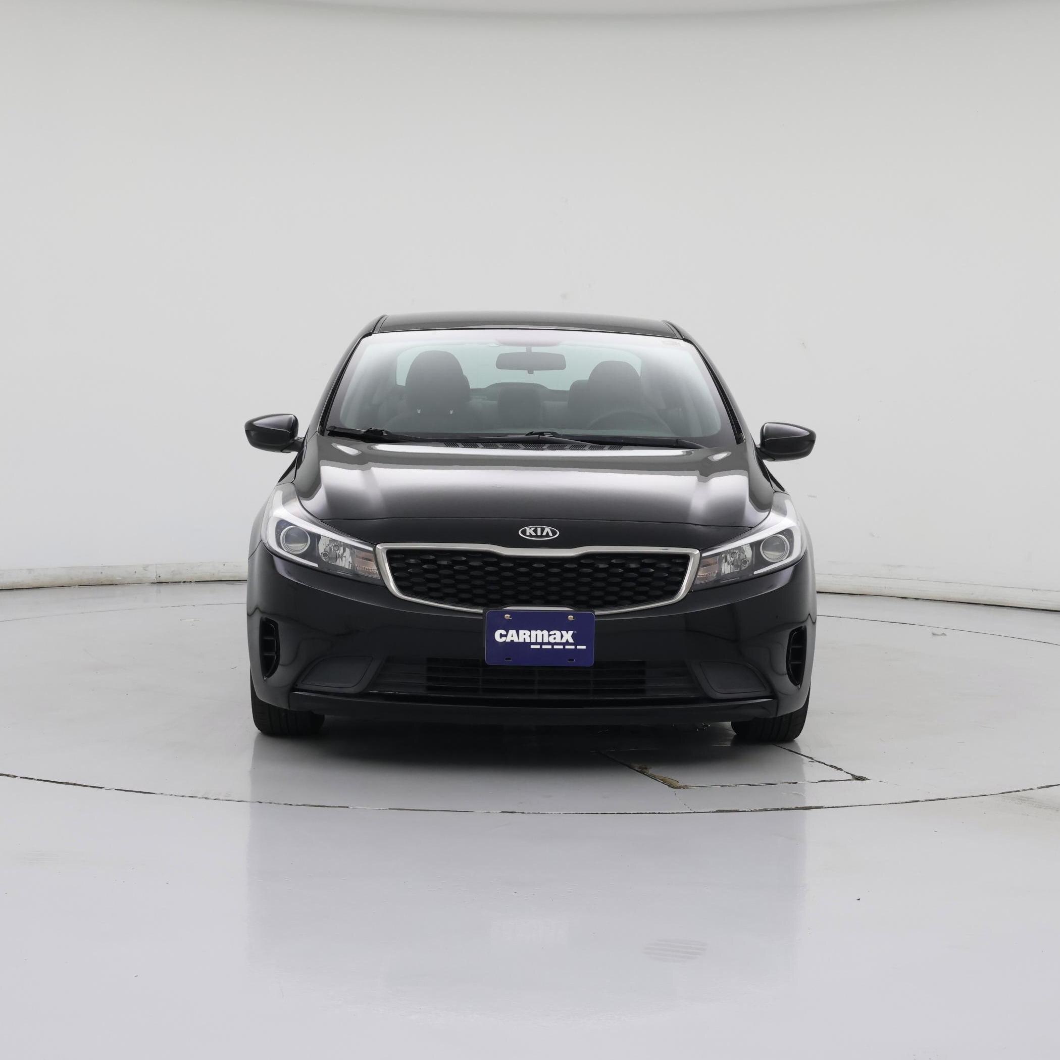 Thumbnail: 2017 Kia Forte - 5