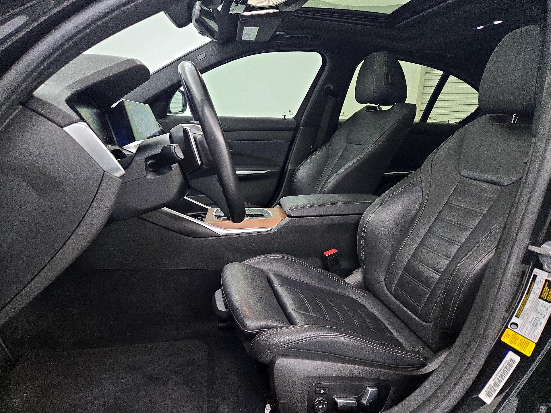 Thumbnail: 2019 BMW 3 Series - 11