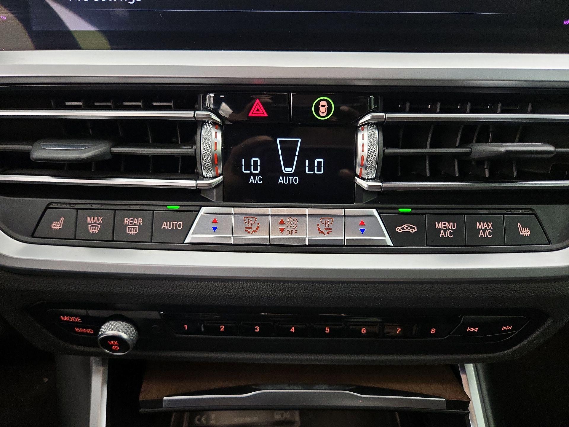 Thumbnail: 2019 BMW 3 Series - 17