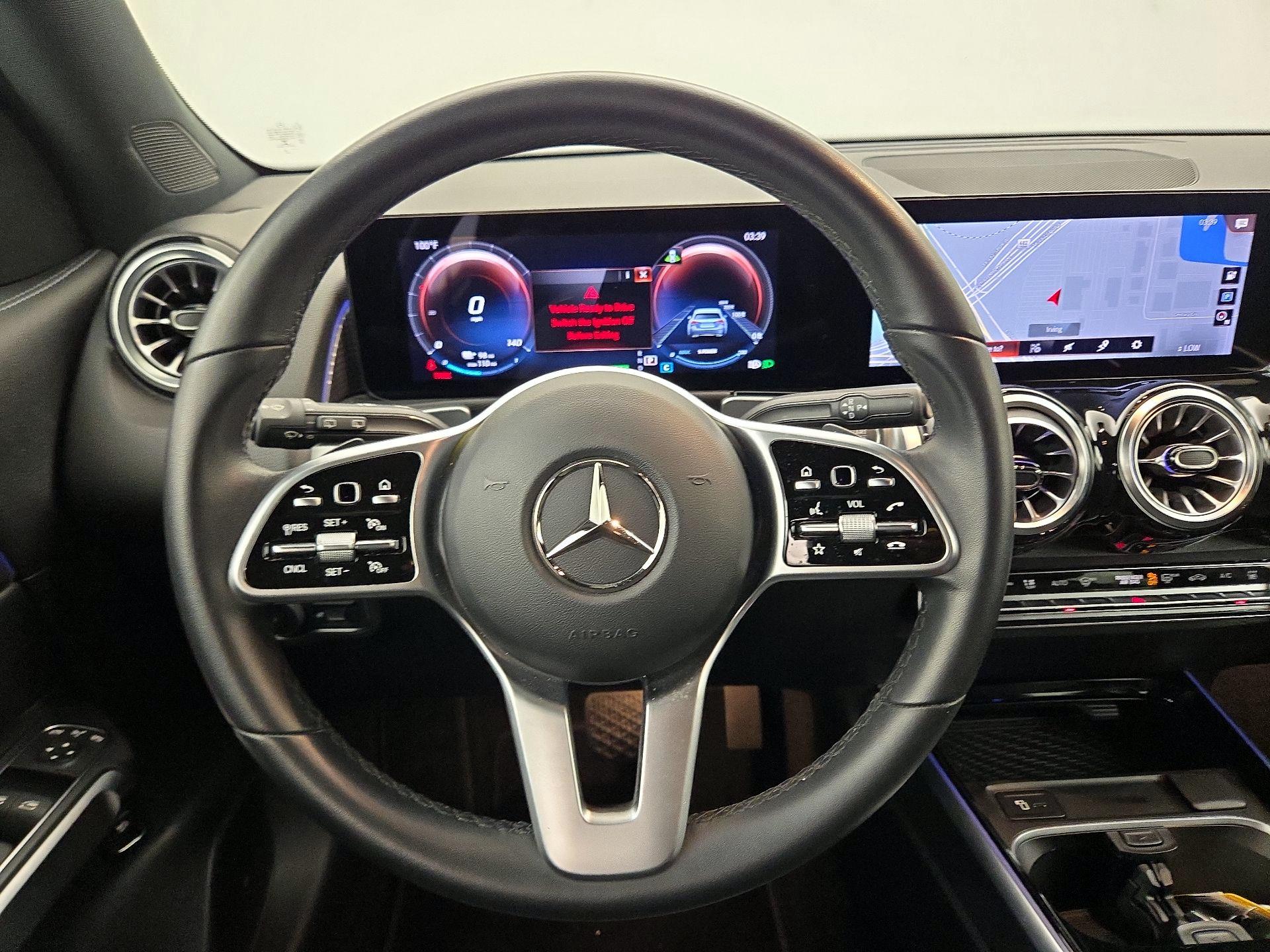 Thumbnail: 2022 Mercedes-Benz EQB - 10